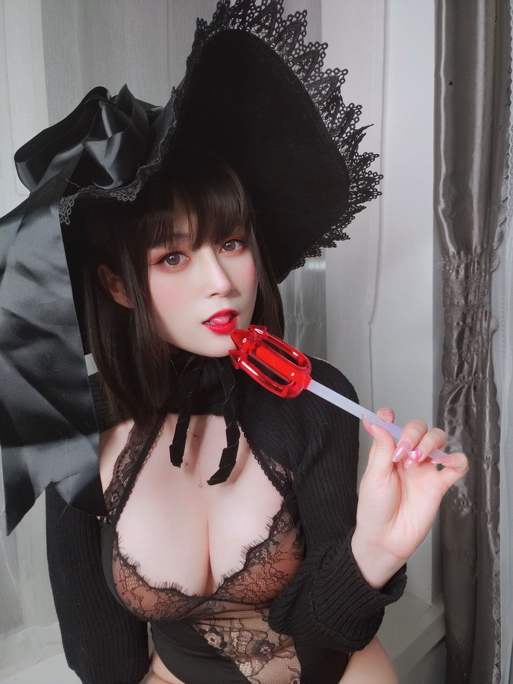 [福利COS] Coser小姐姐白银 - 柴郡魔女