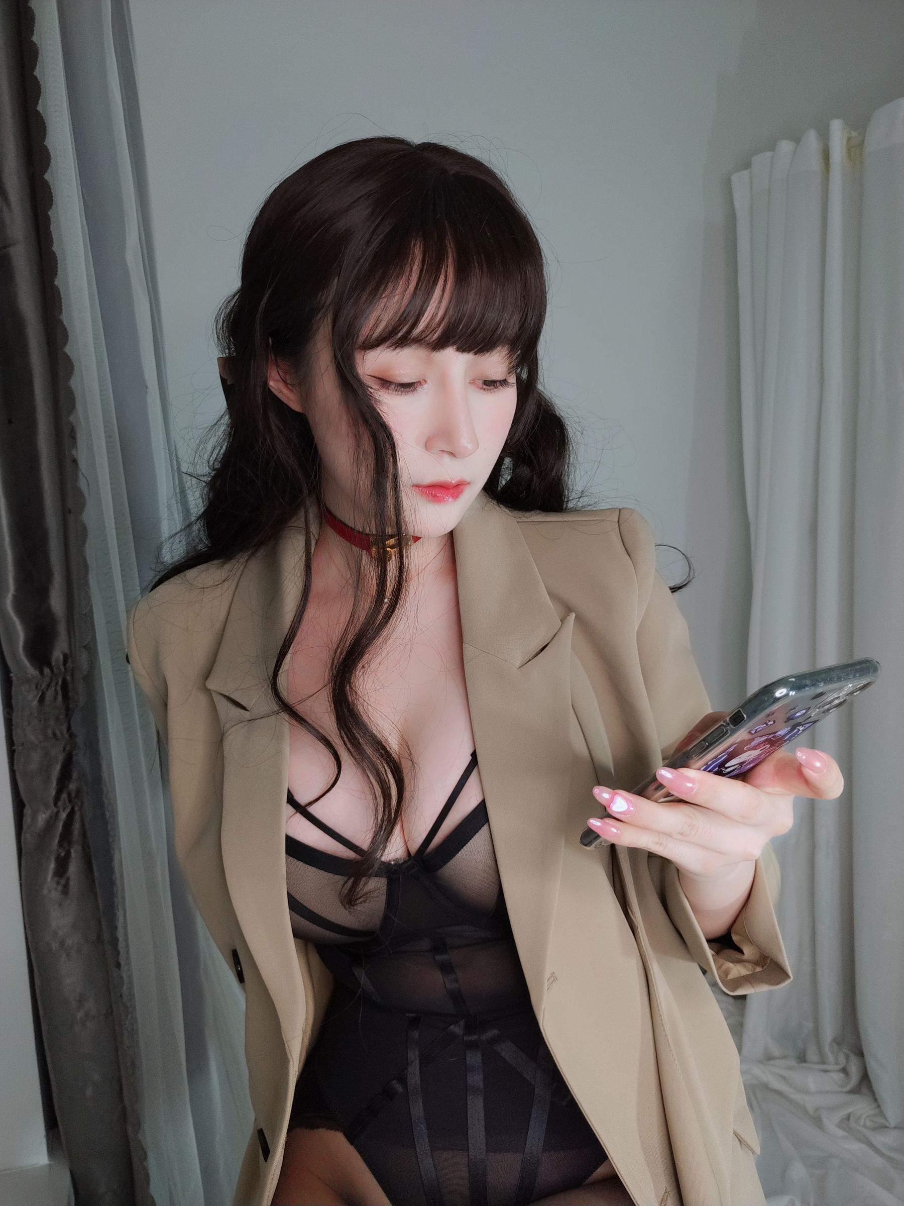 [福利COS] Coser小姐姐白银 - 黑丝OL情趣