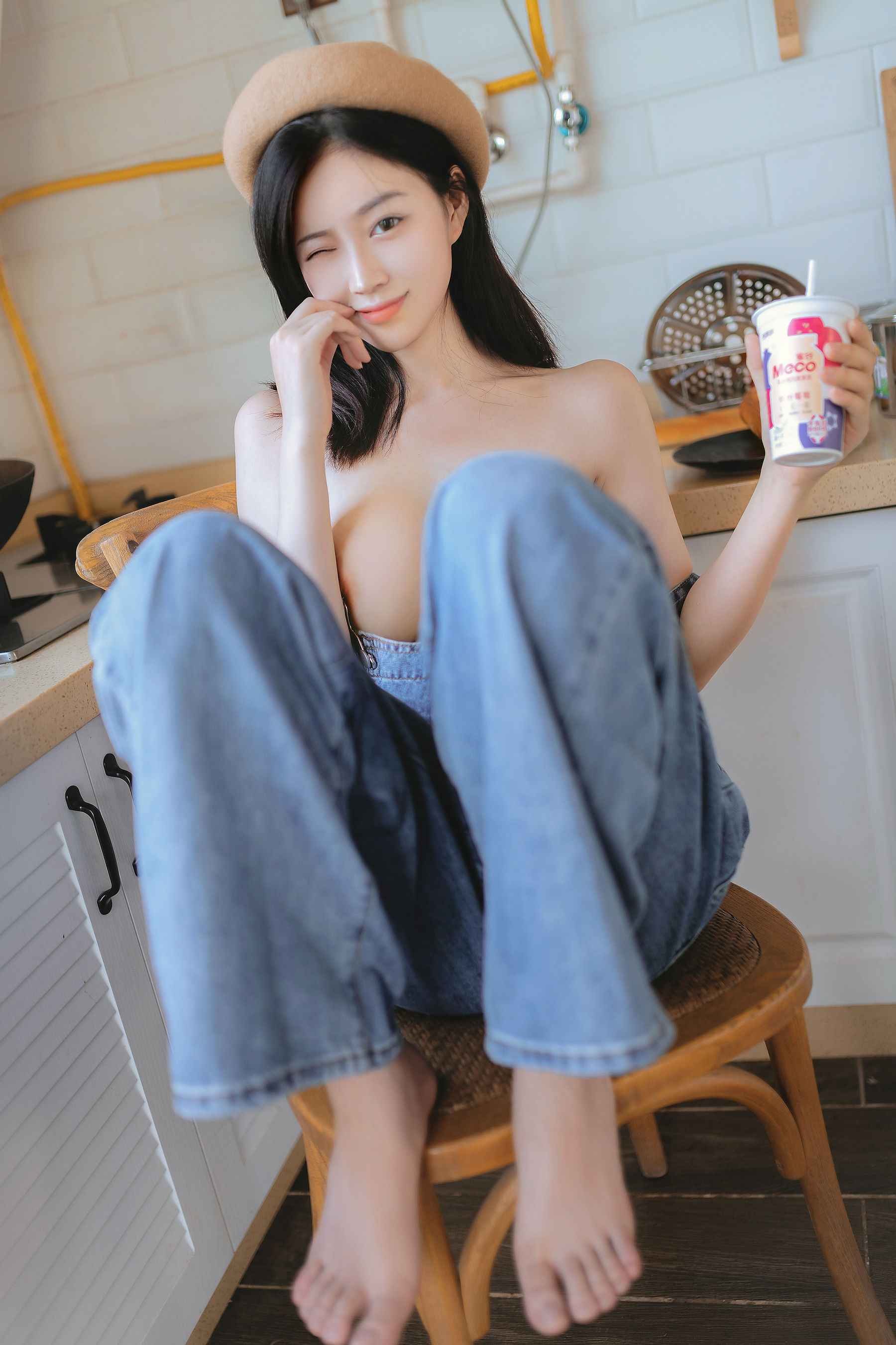 [福利COS] Nnian - 背带裤