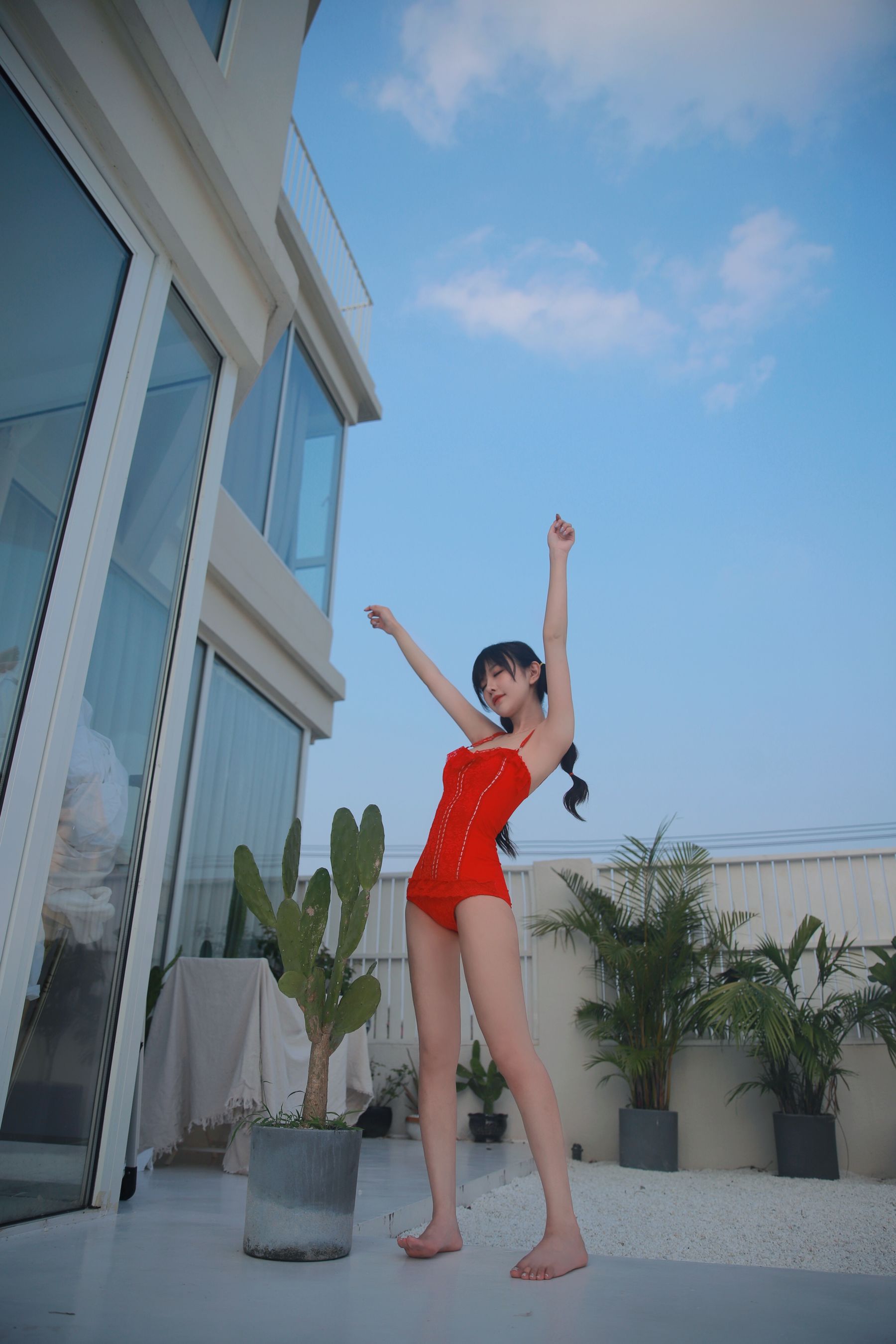[福利COS] Shika小鹿鹿 - 泳装