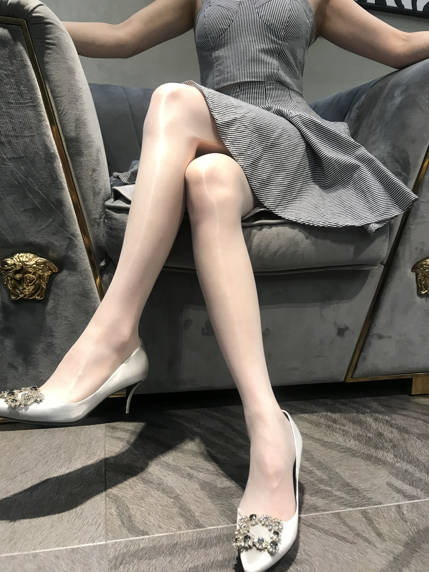 [福利COS] 丝足博主麋鹿_Monroe 2020.07.06 百变妖姬