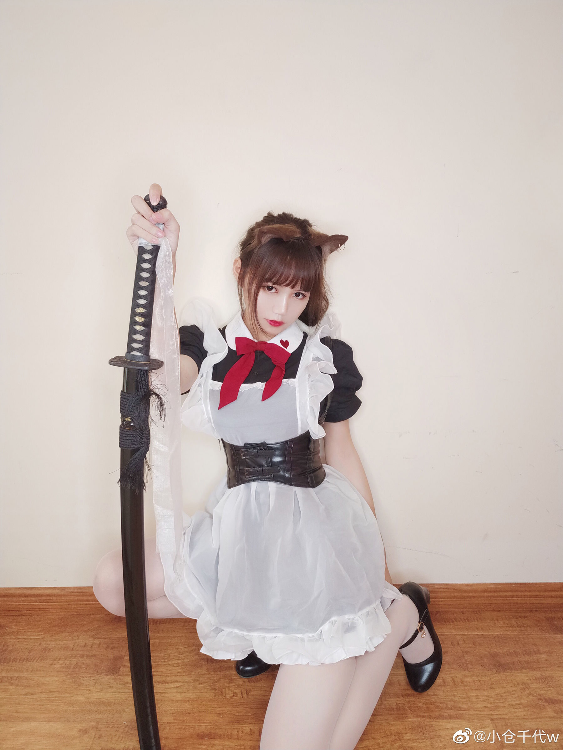 [福利COS] 动漫博主小仓千代w - 带刀女仆