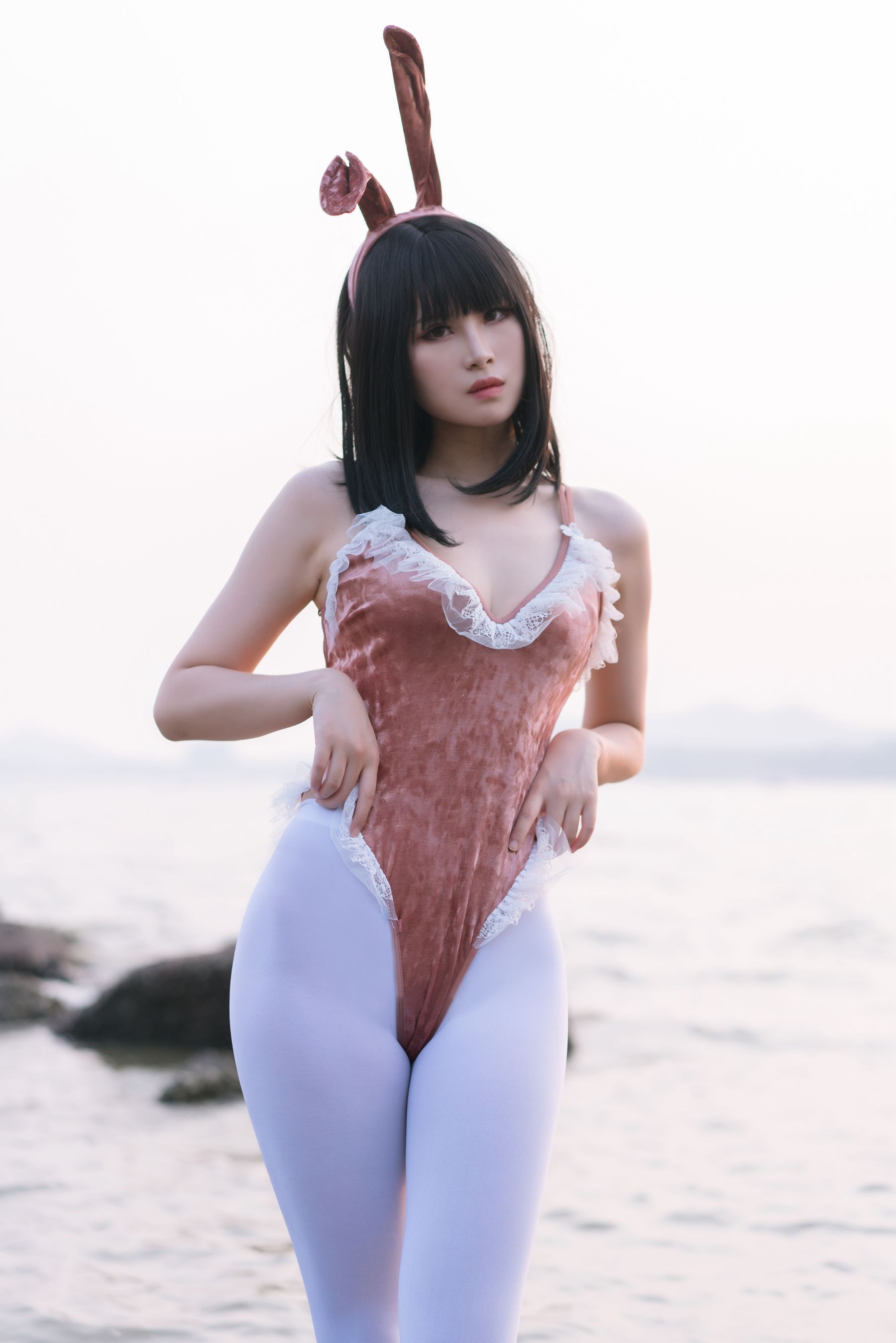 [福利COS] 动漫博主田璐璐 - 粉兔