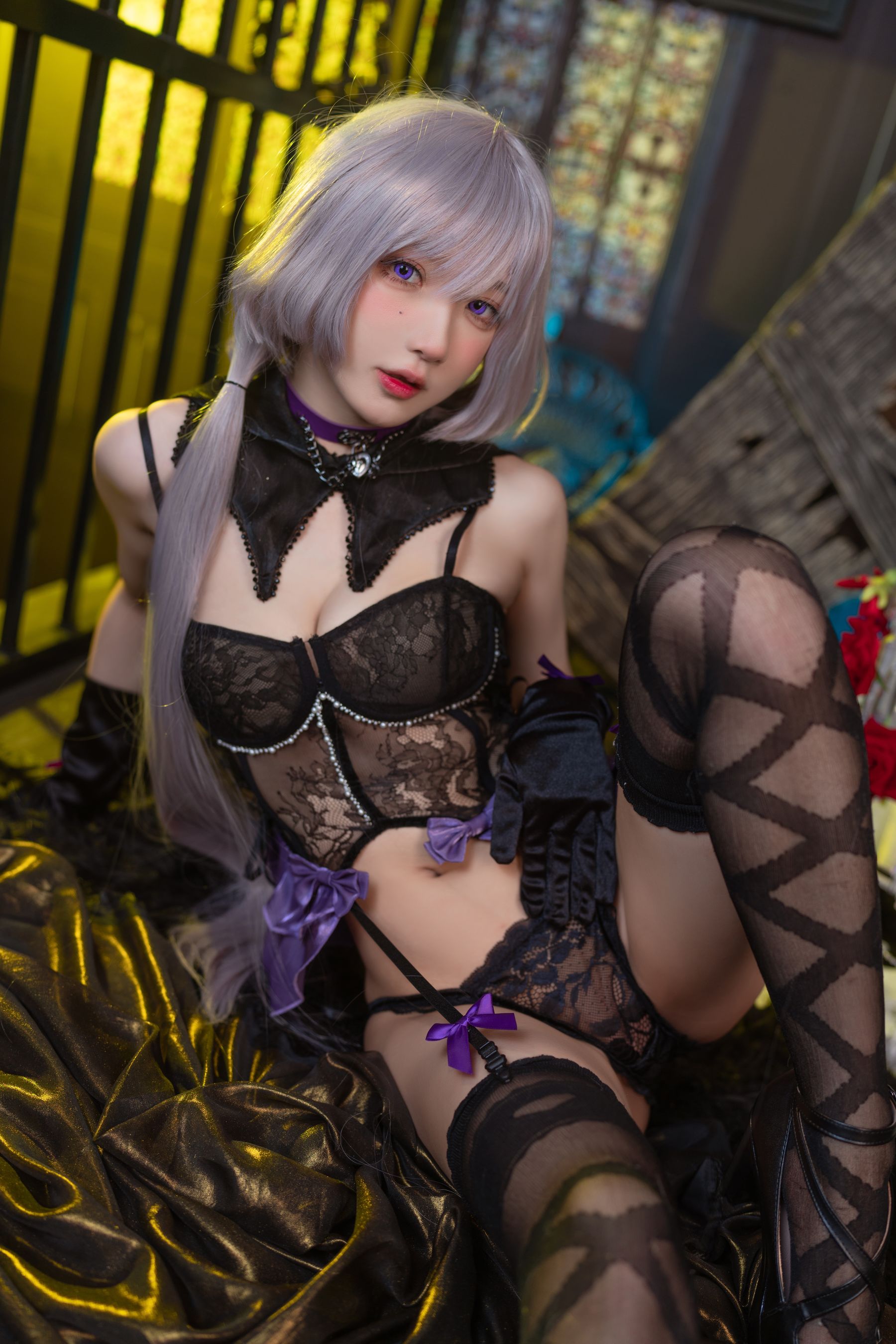 [福利COS] 动漫博主阿包也是兔娘 - 午夜瞌睡魔女