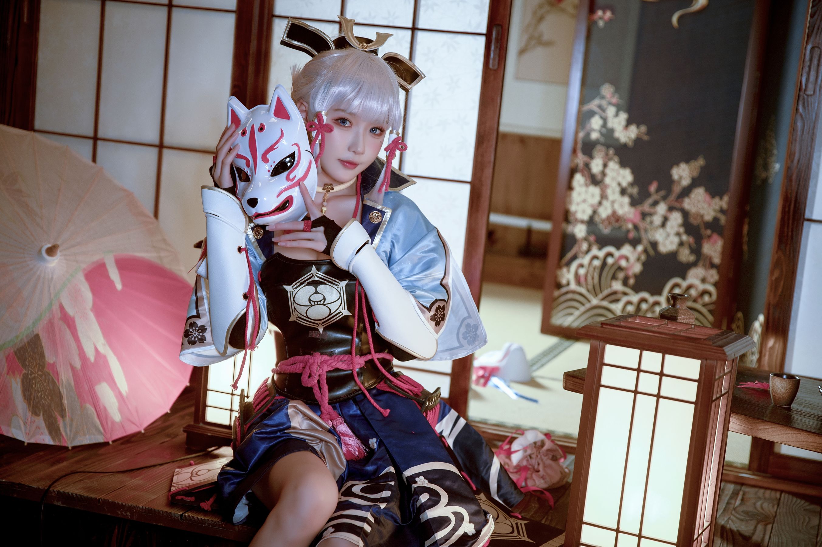 [福利COS] 动漫博主阿包也是兔娘 - 神里凌华