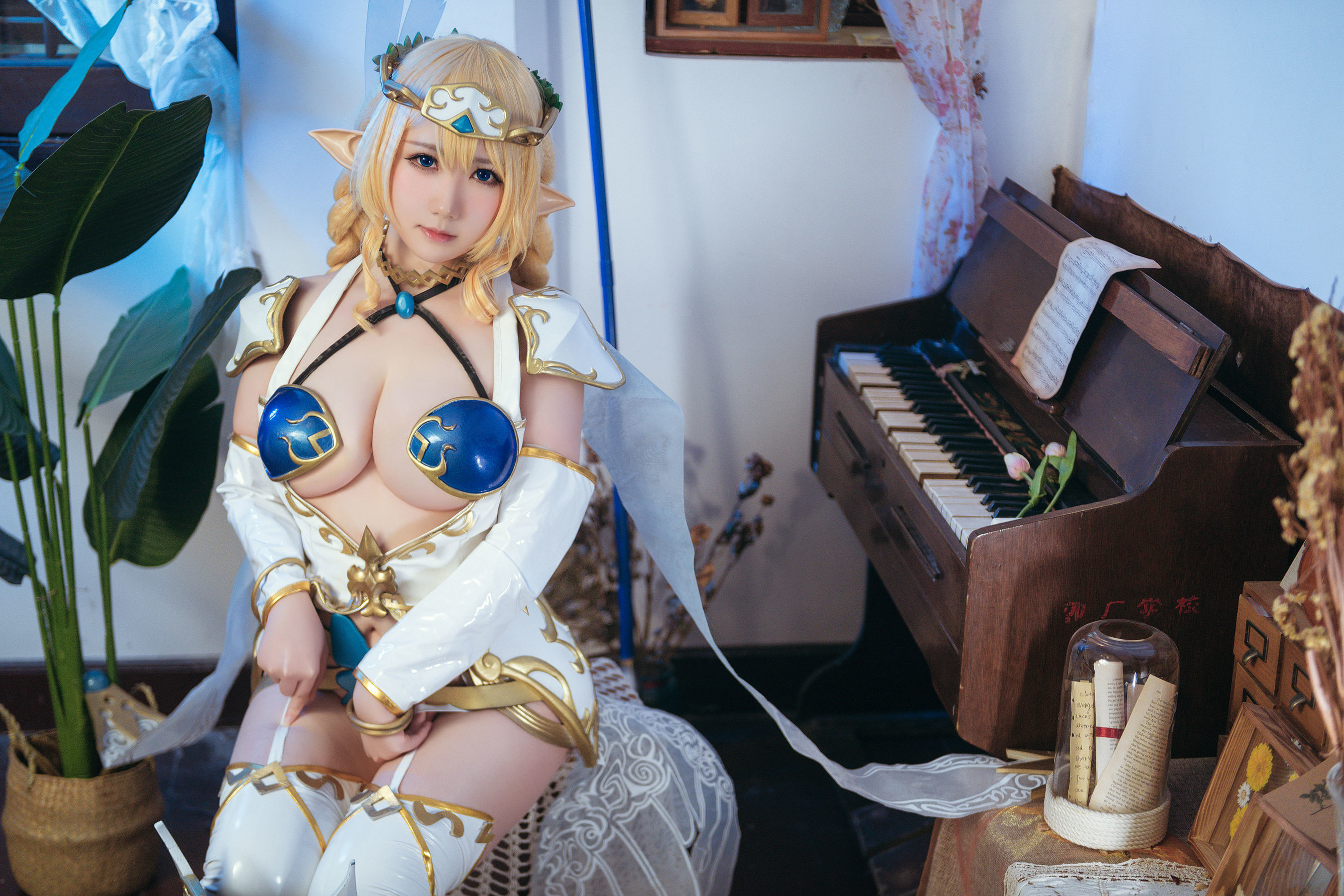 [福利COS] 微肉感萌妹是本末末 - 精灵村