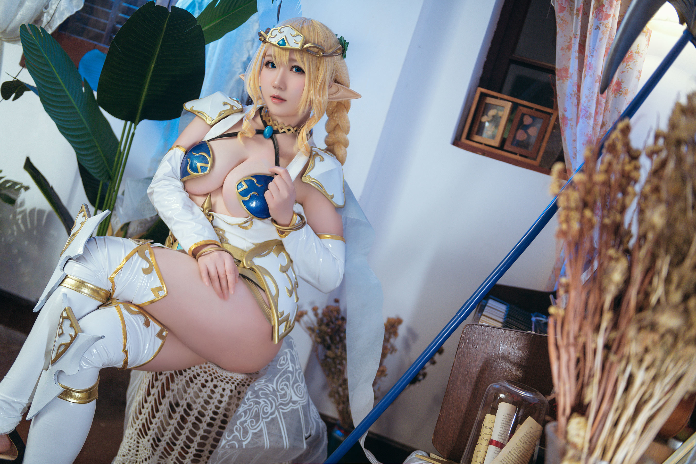 [福利COS] 微肉感萌妹是本末末 - 精灵村