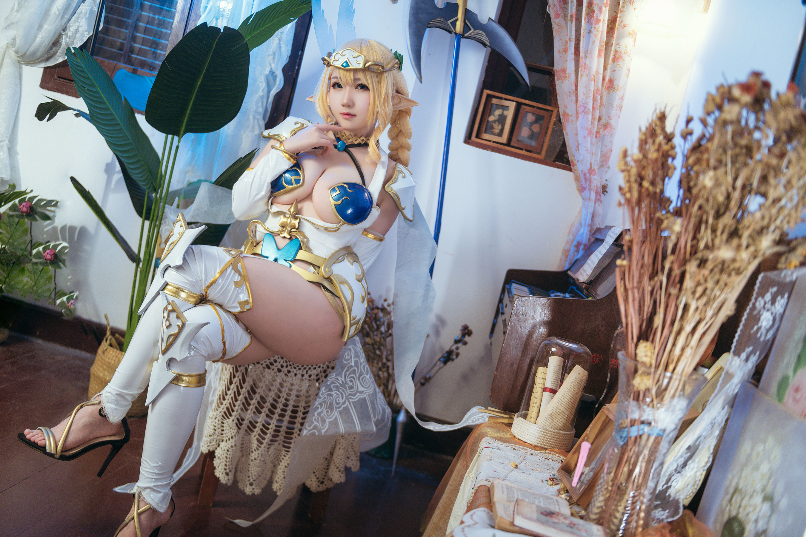[福利COS] 微肉感萌妹是本末末 - 精灵村