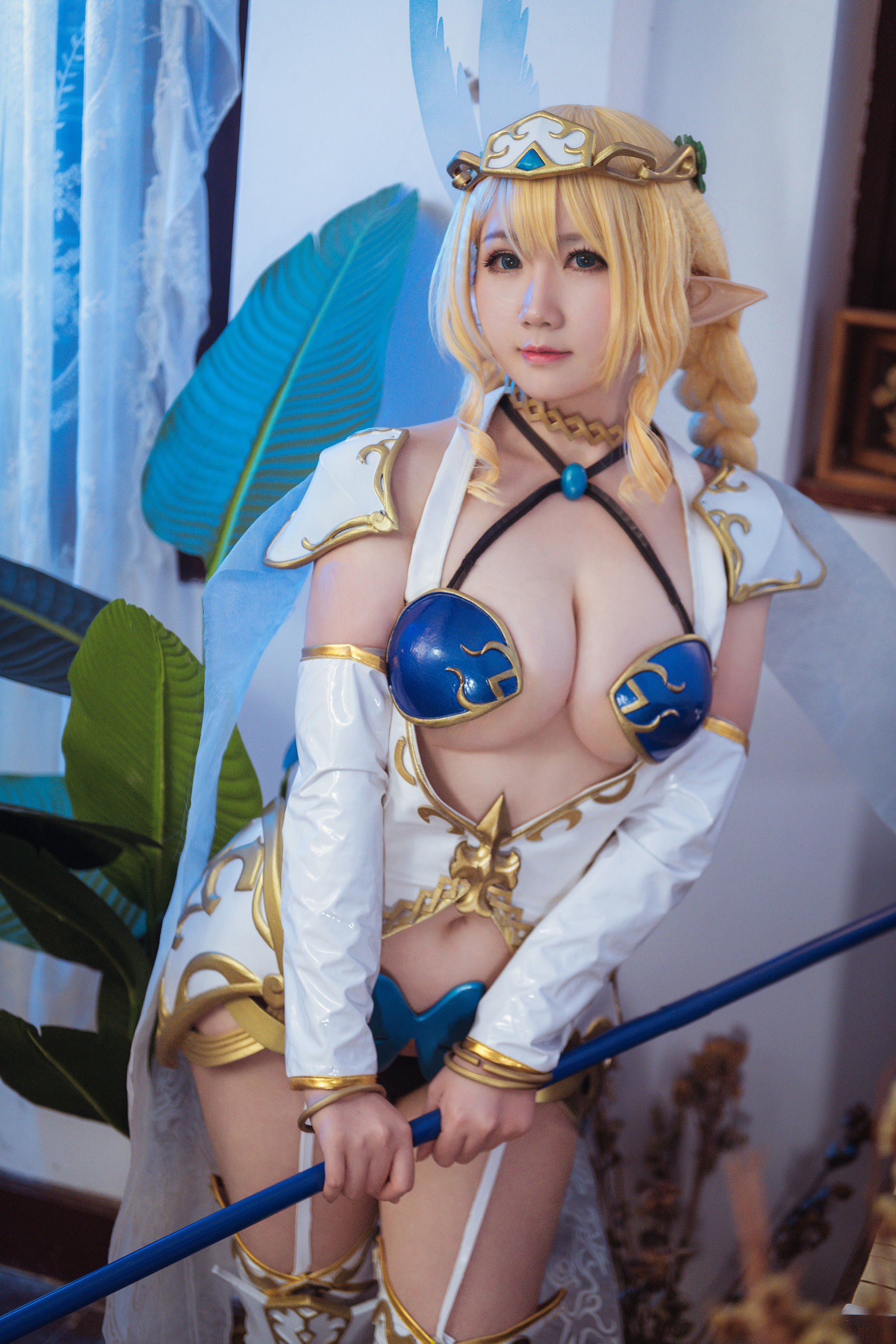 [福利COS] 微肉感萌妹是本末末 - 精灵村