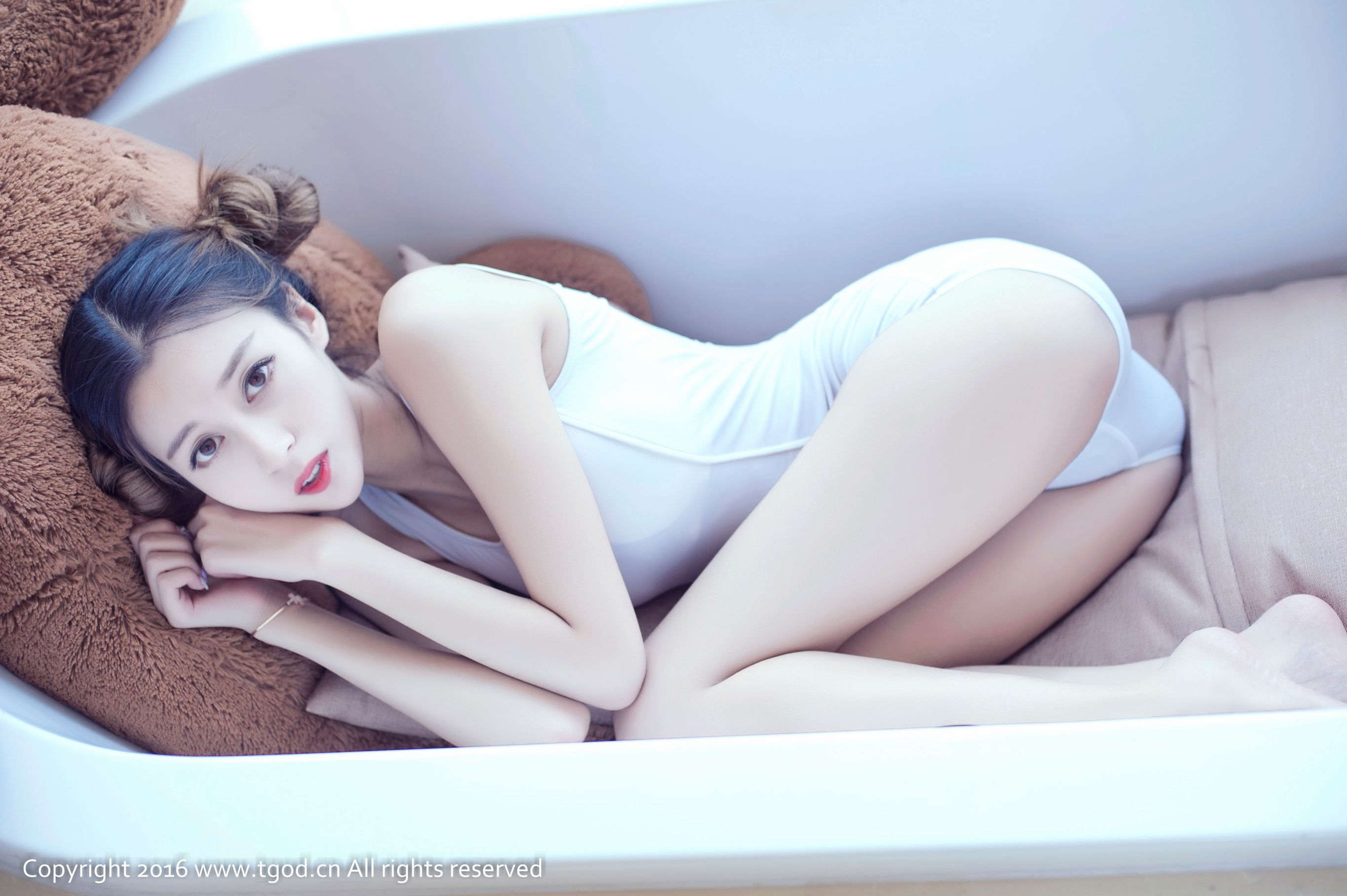 耿晶《水蛇腰身圆润翘臀真女神》 [推女神TGOD]