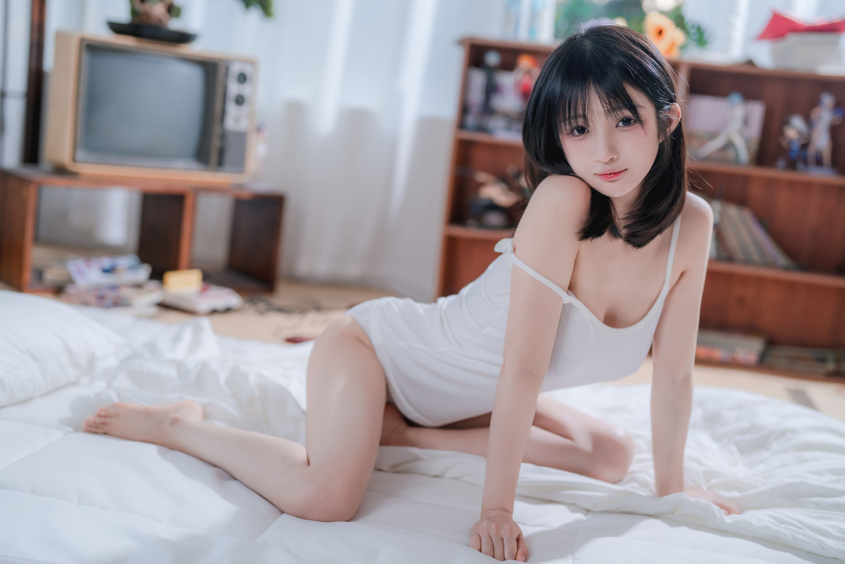 [福利COS] 桜井宁宁 - 夏日情事