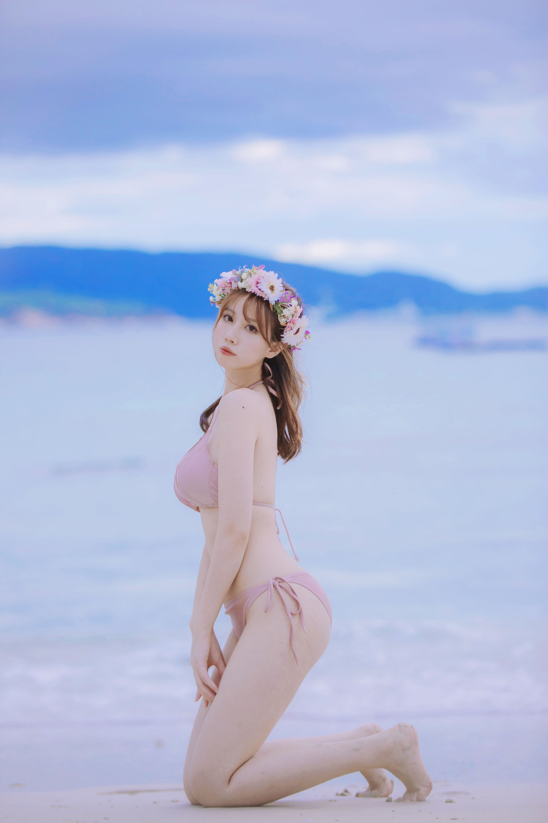 [福利COS] 次元少女念雪ww - 白桃汽水