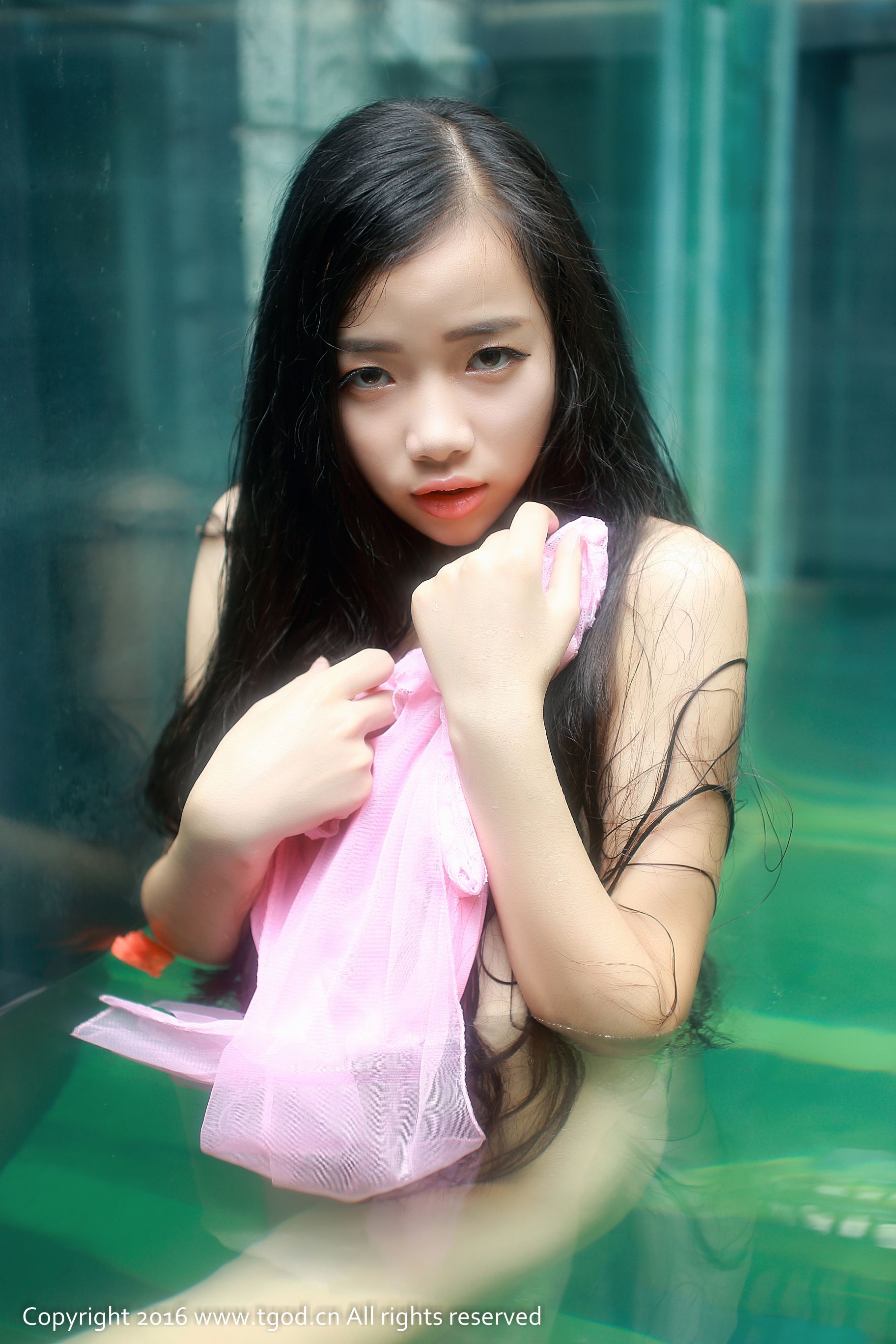 蔻蔻《女仆翘臀小清新》 [推女神TGOD]