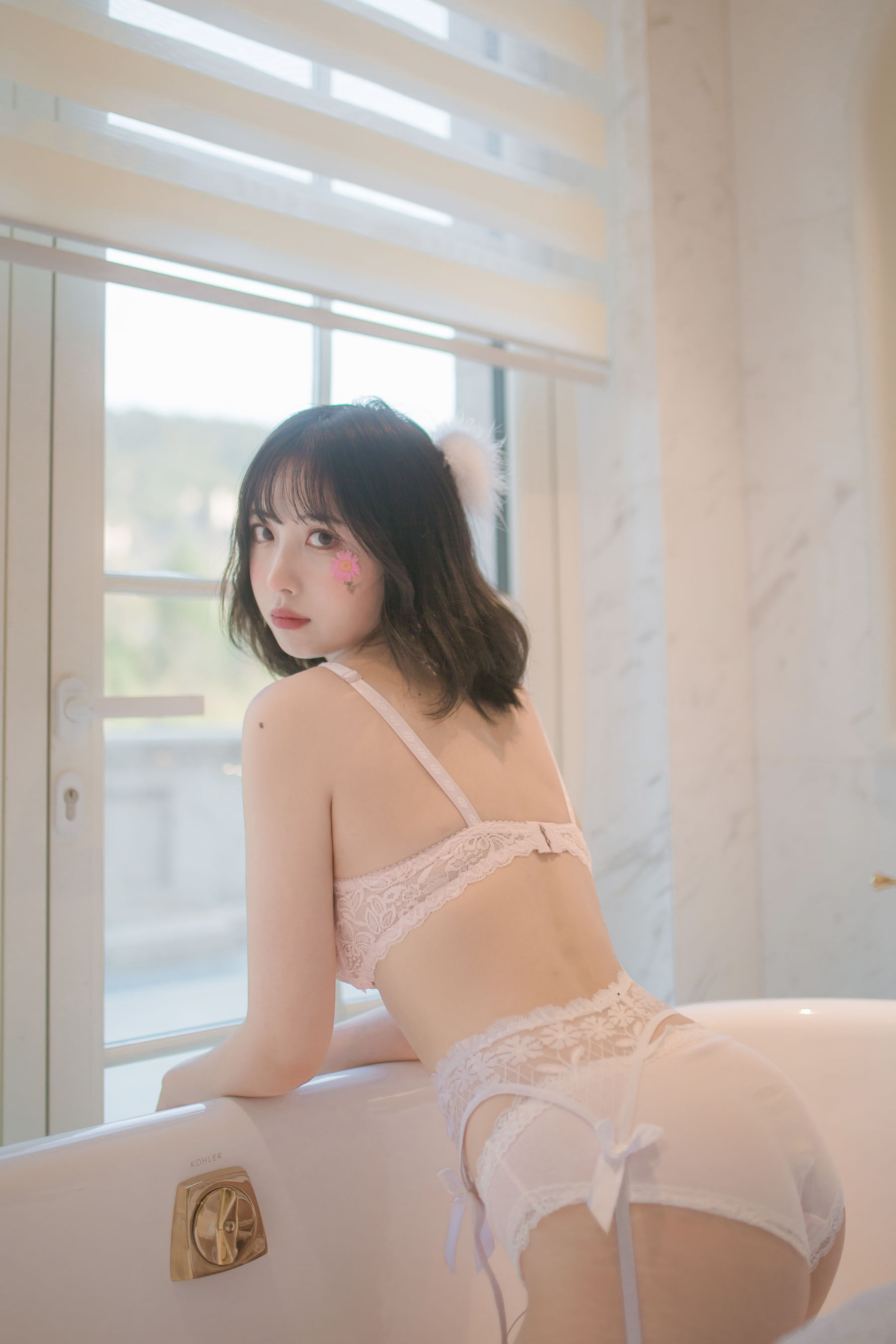 [福利COS] 次元少女念雪ww - 粉色系套装