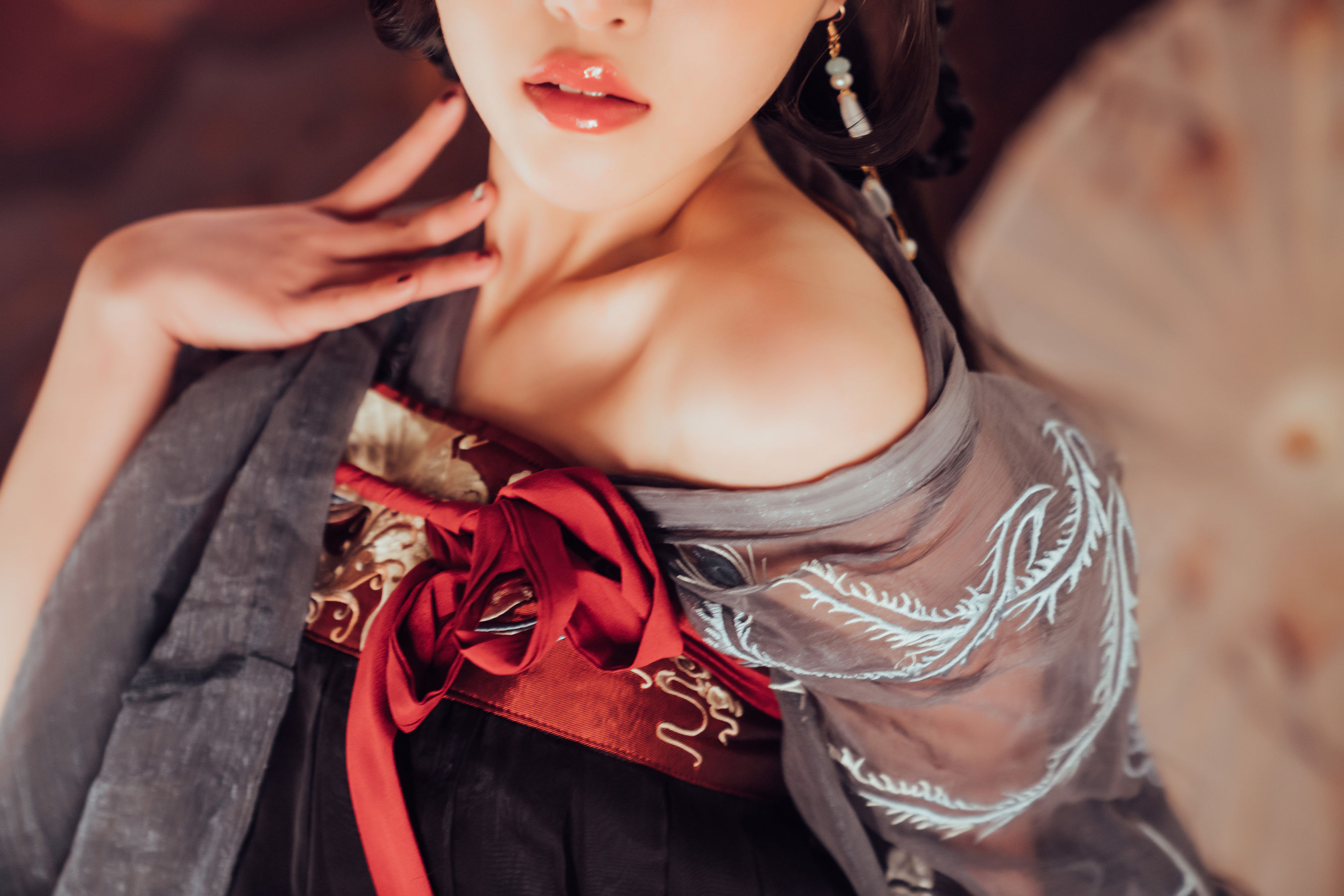 [福利COS] 美少女晕崽 - 小琵琶精