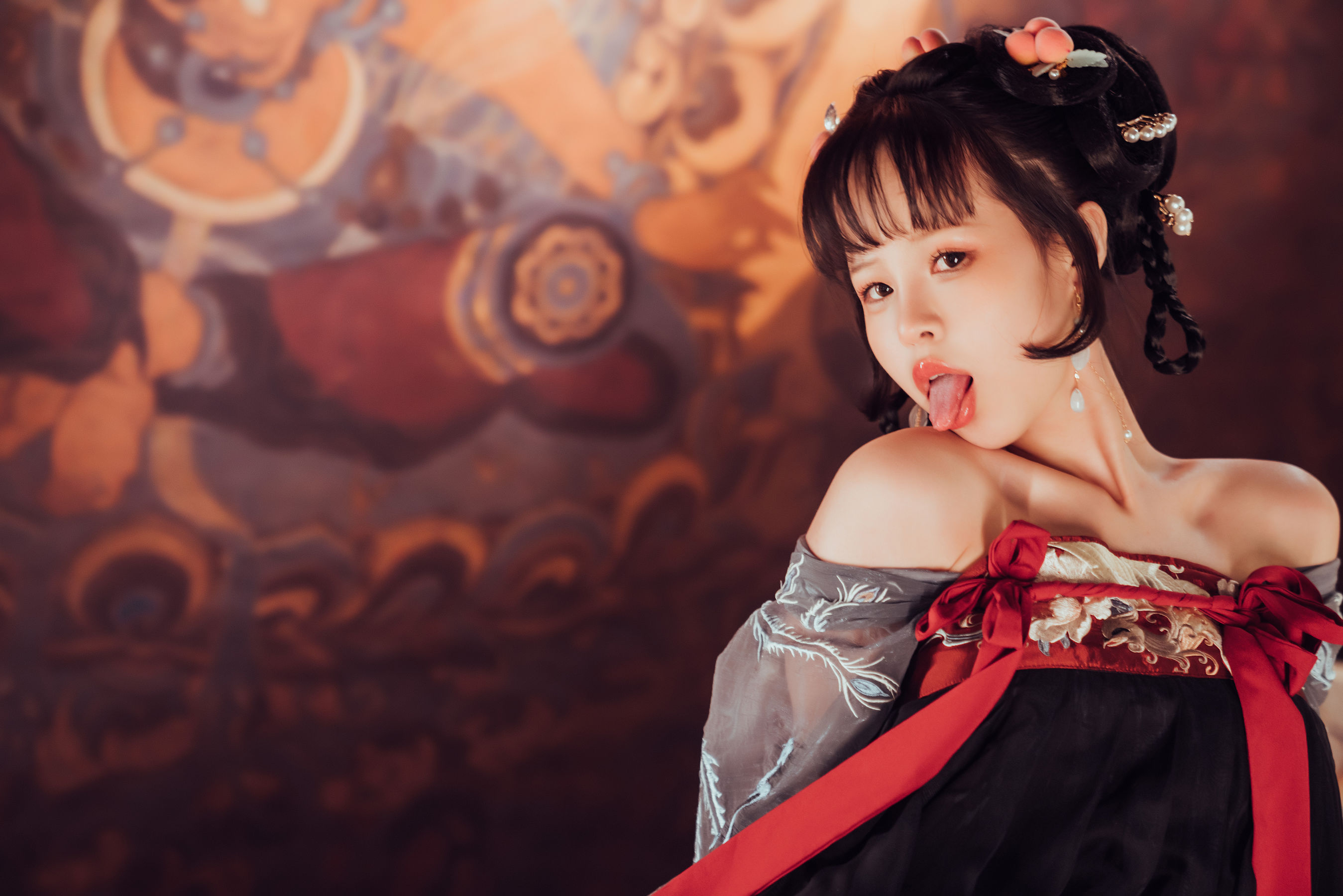[福利COS] 美少女晕崽 - 小琵琶精