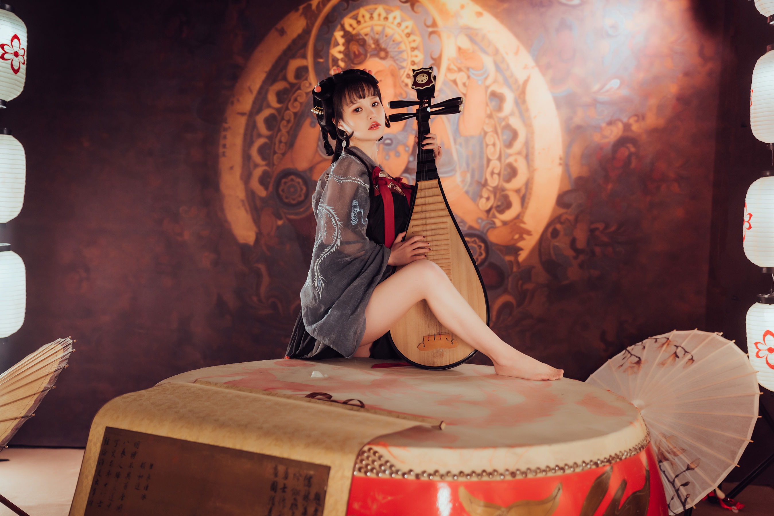 [福利COS] 美少女晕崽 - 小琵琶精