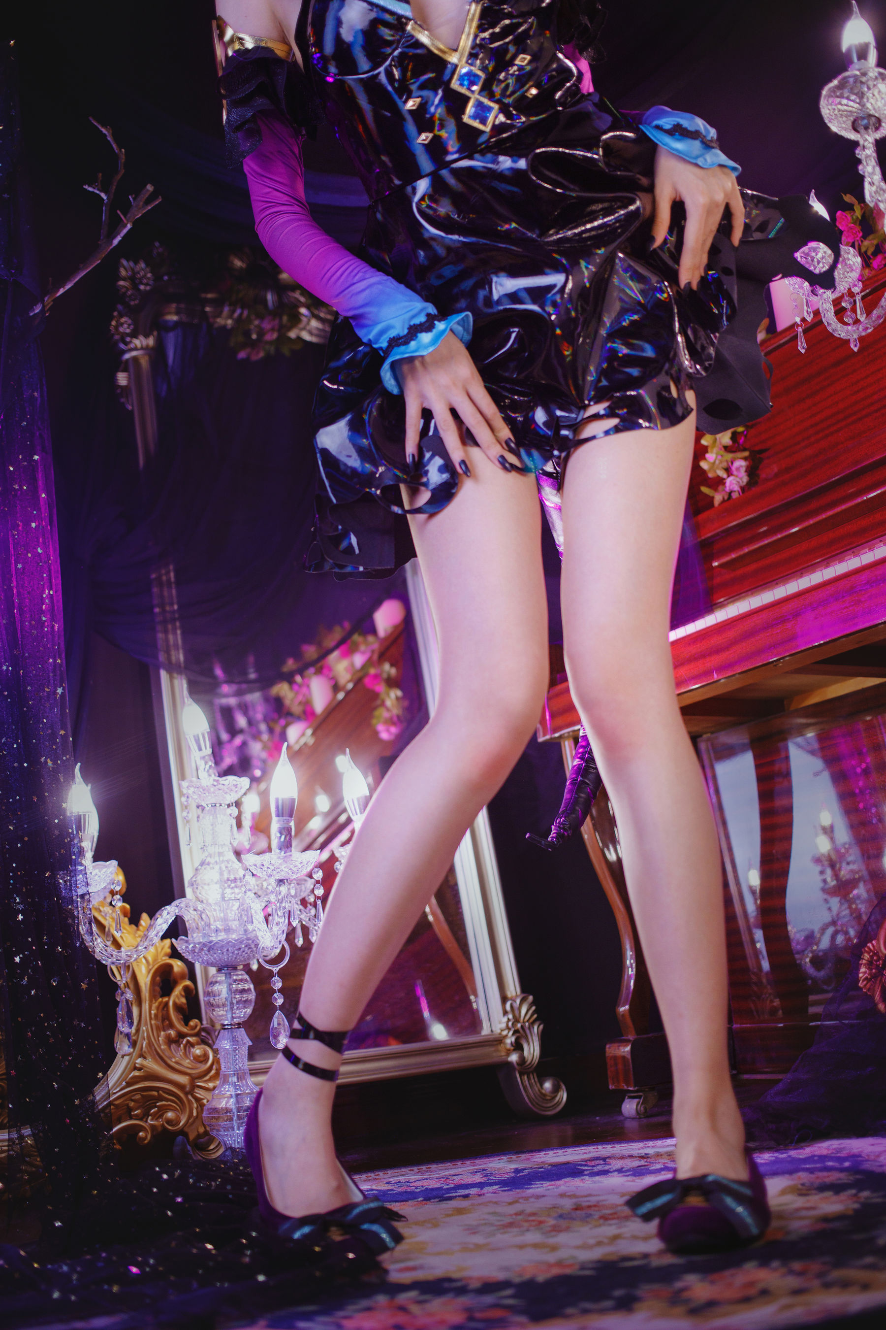 [福利COS] 萌系小姐姐木绵绵OwO - miku小恶魔