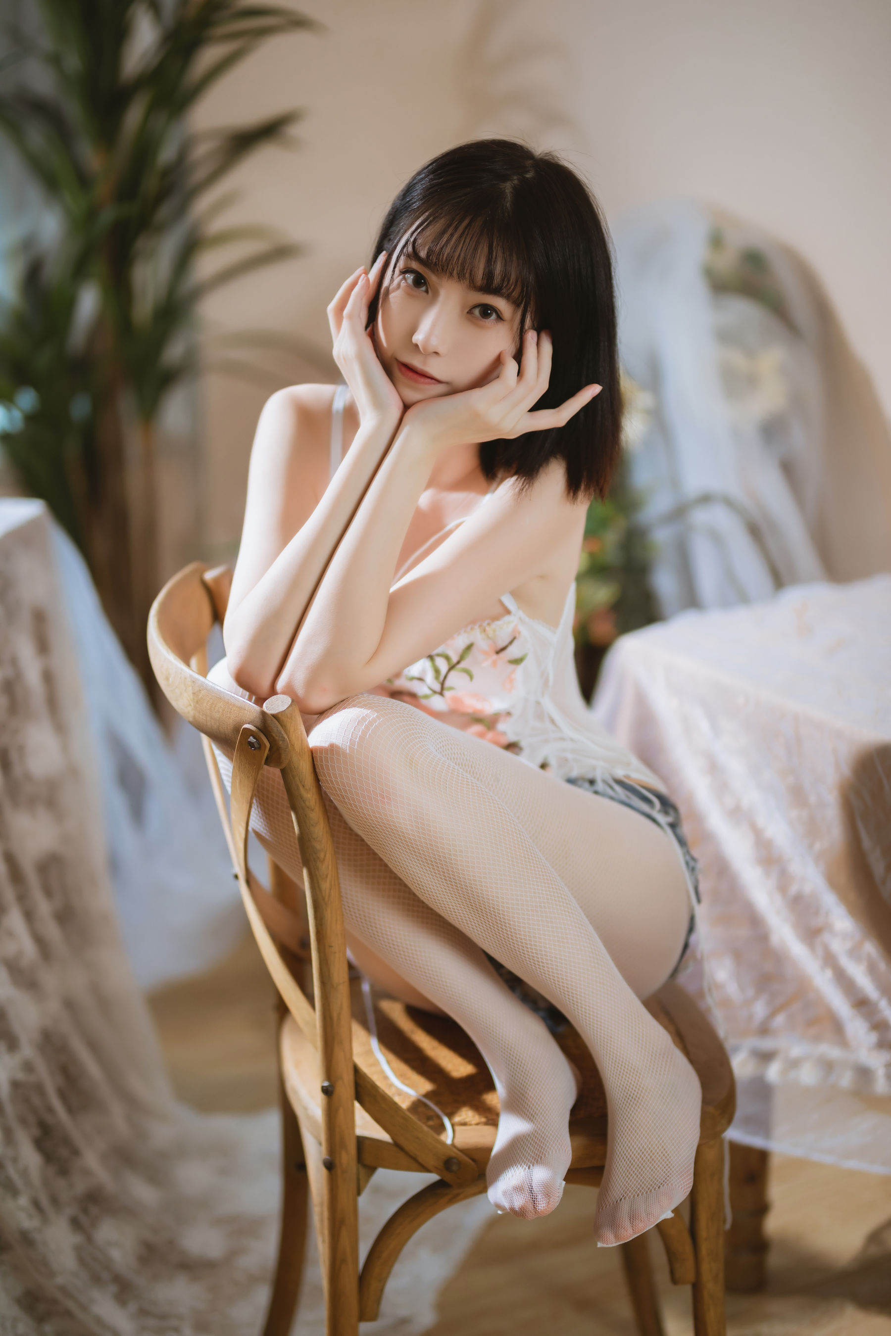 [福利COS] 许岚 - 纯欲牛仔短裤