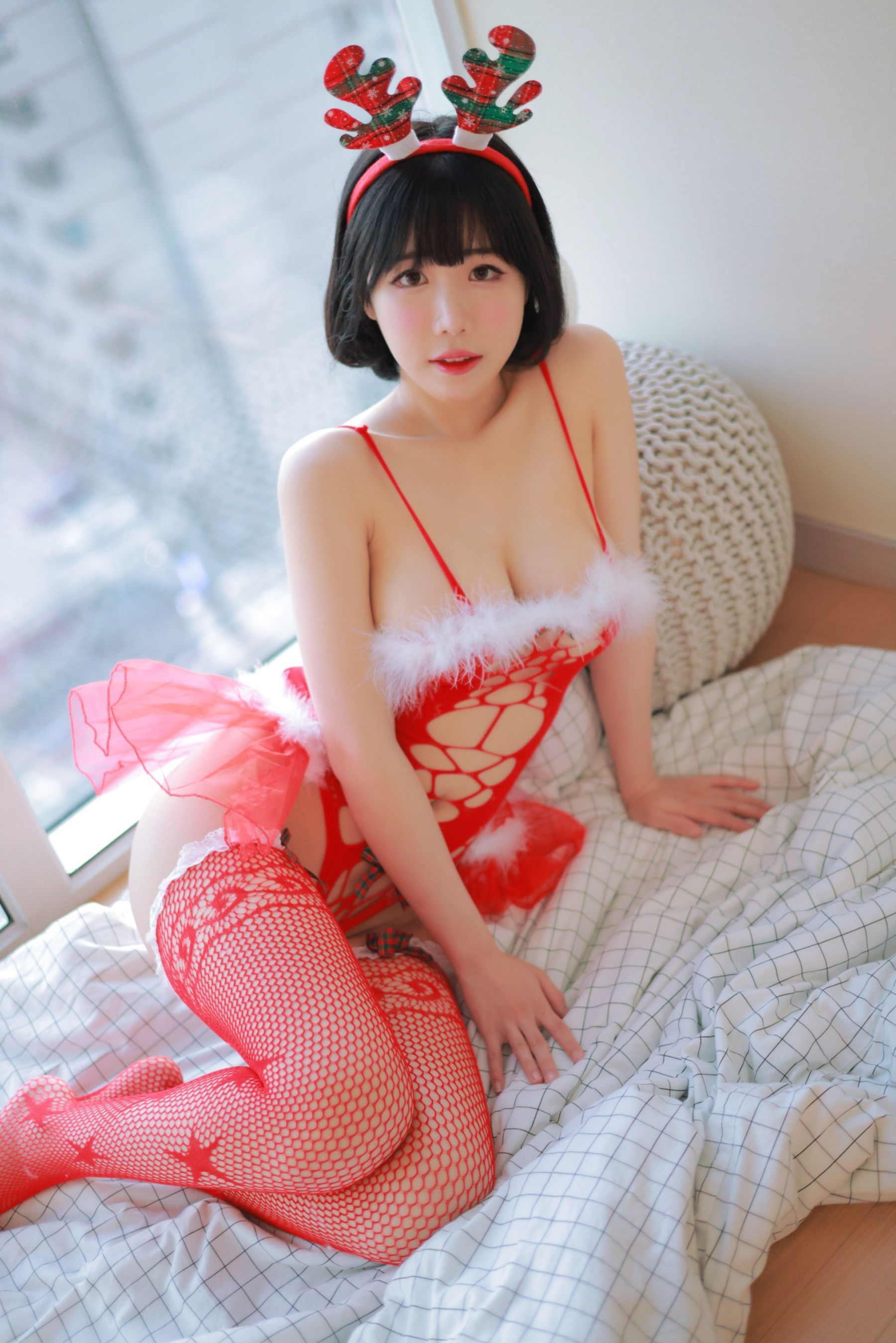 [福利COS] 韩网可爱性感网红Addielyn - X\'mas