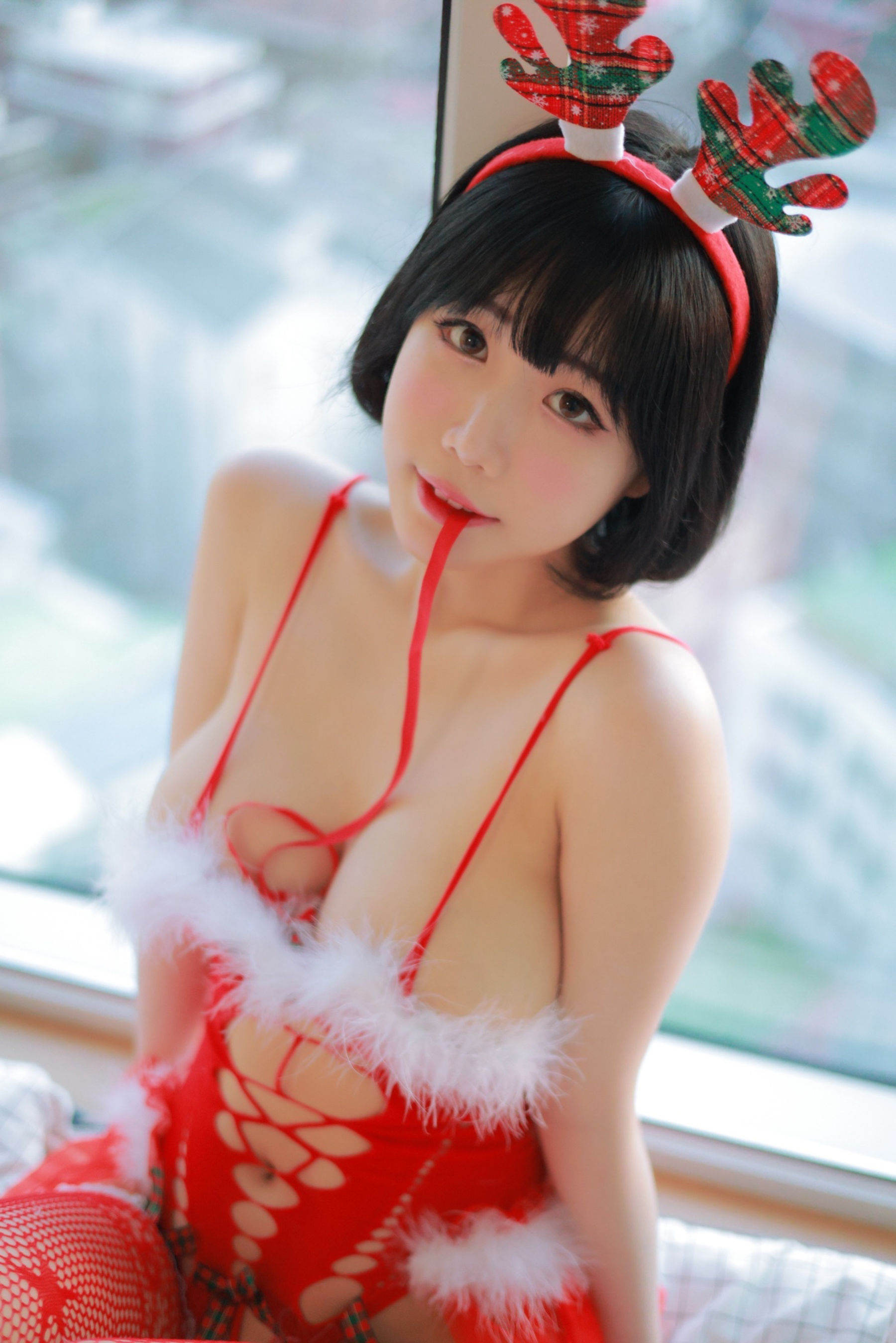 [福利COS] 韩网可爱性感网红Addielyn - X\'mas