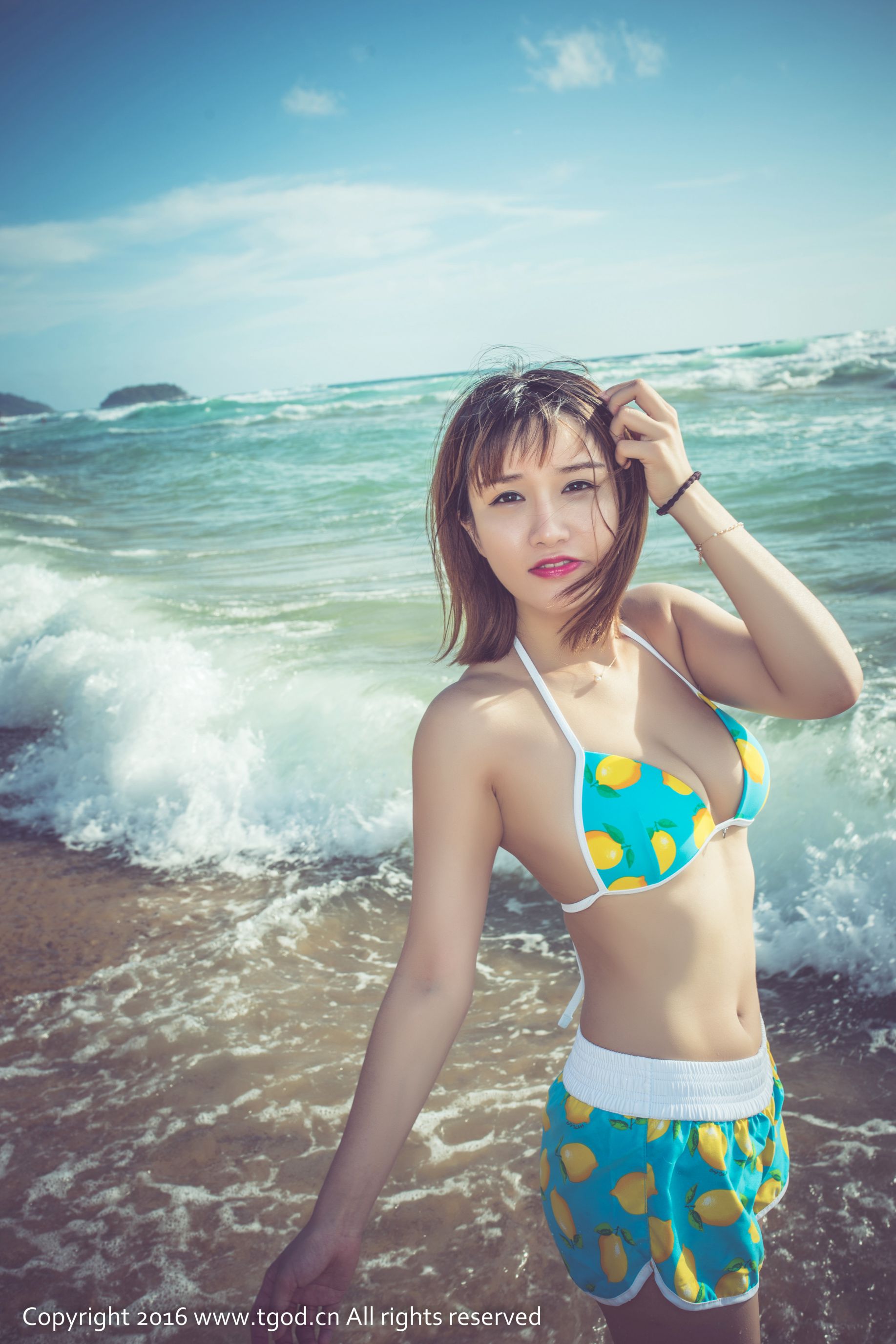 k8傲娇萌萌《普吉岛旅拍》稚气萝莉小冲动 [推女神TGOD]
