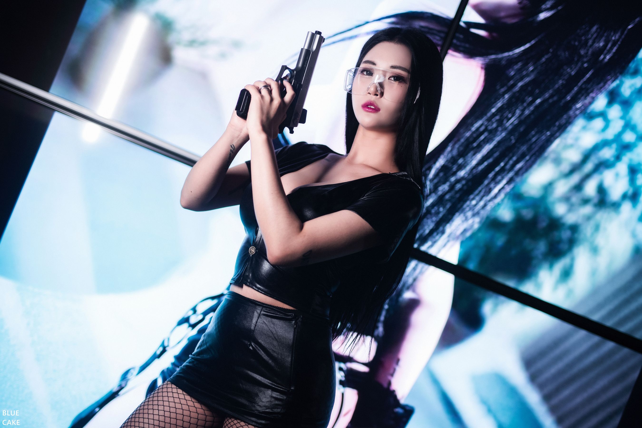 [BLUECAKE]  Bomi - Siren