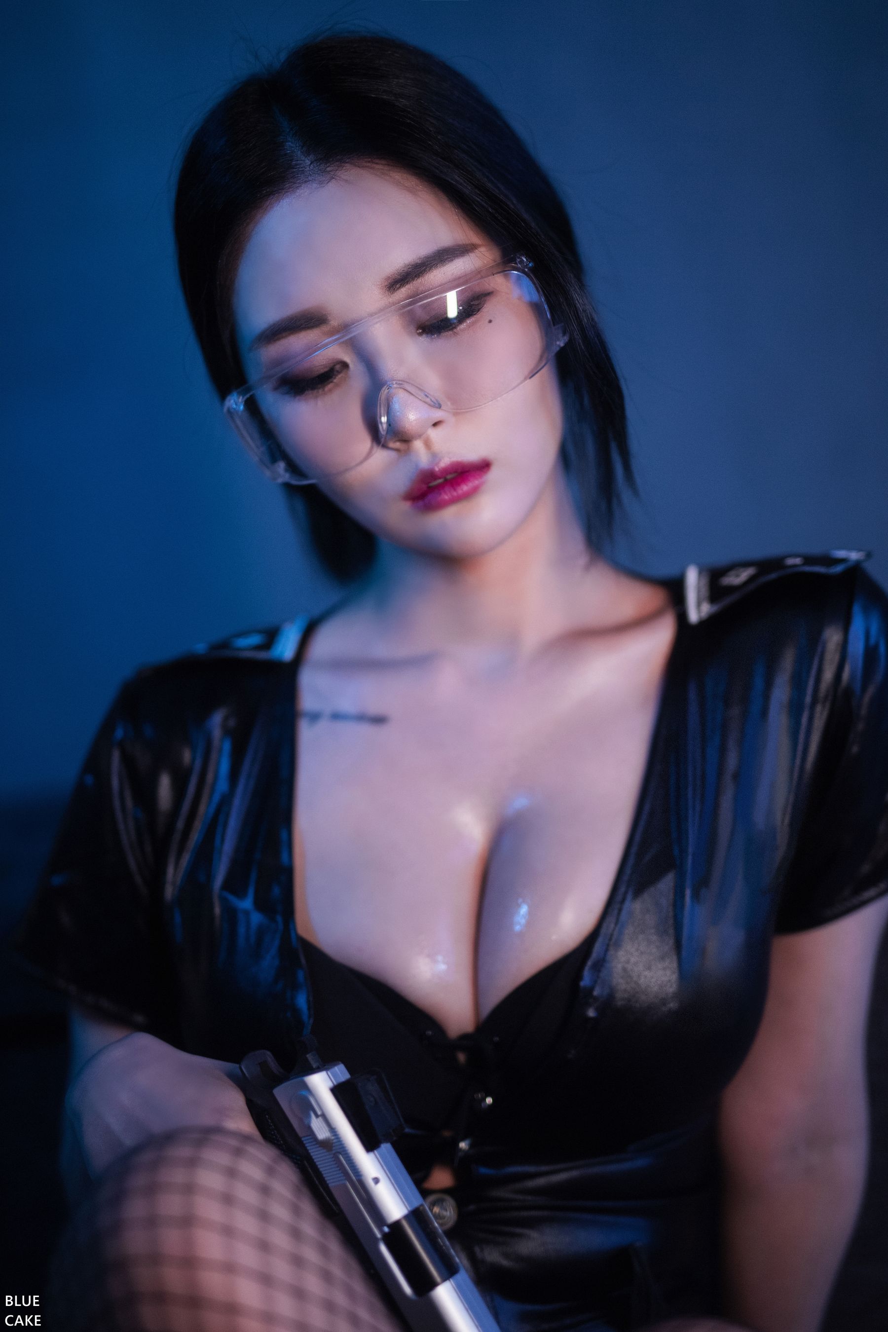 [BLUECAKE]  Bomi - Siren