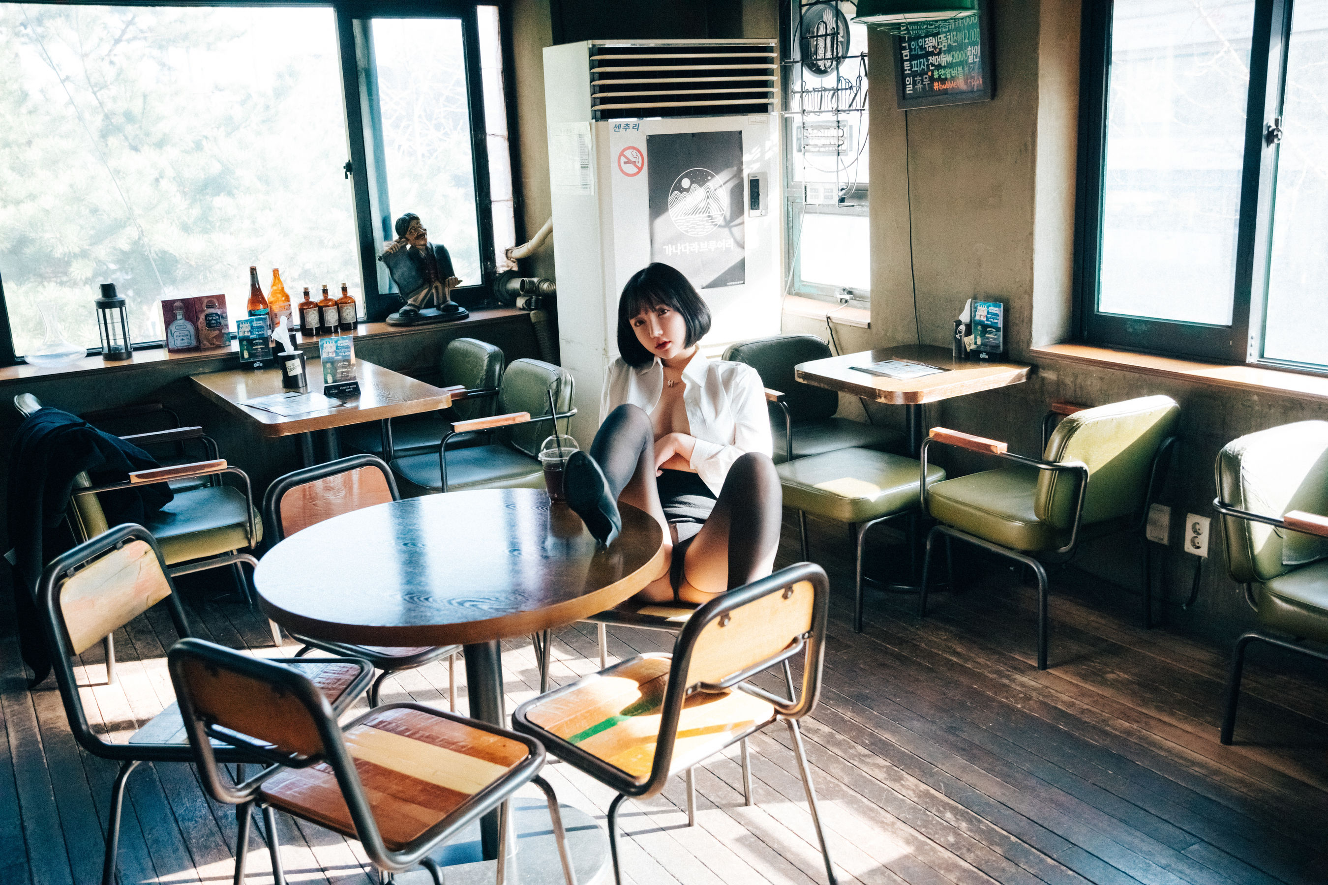 [LOOZY]  Yeeun - Tainted Love Bar + S.Ver
