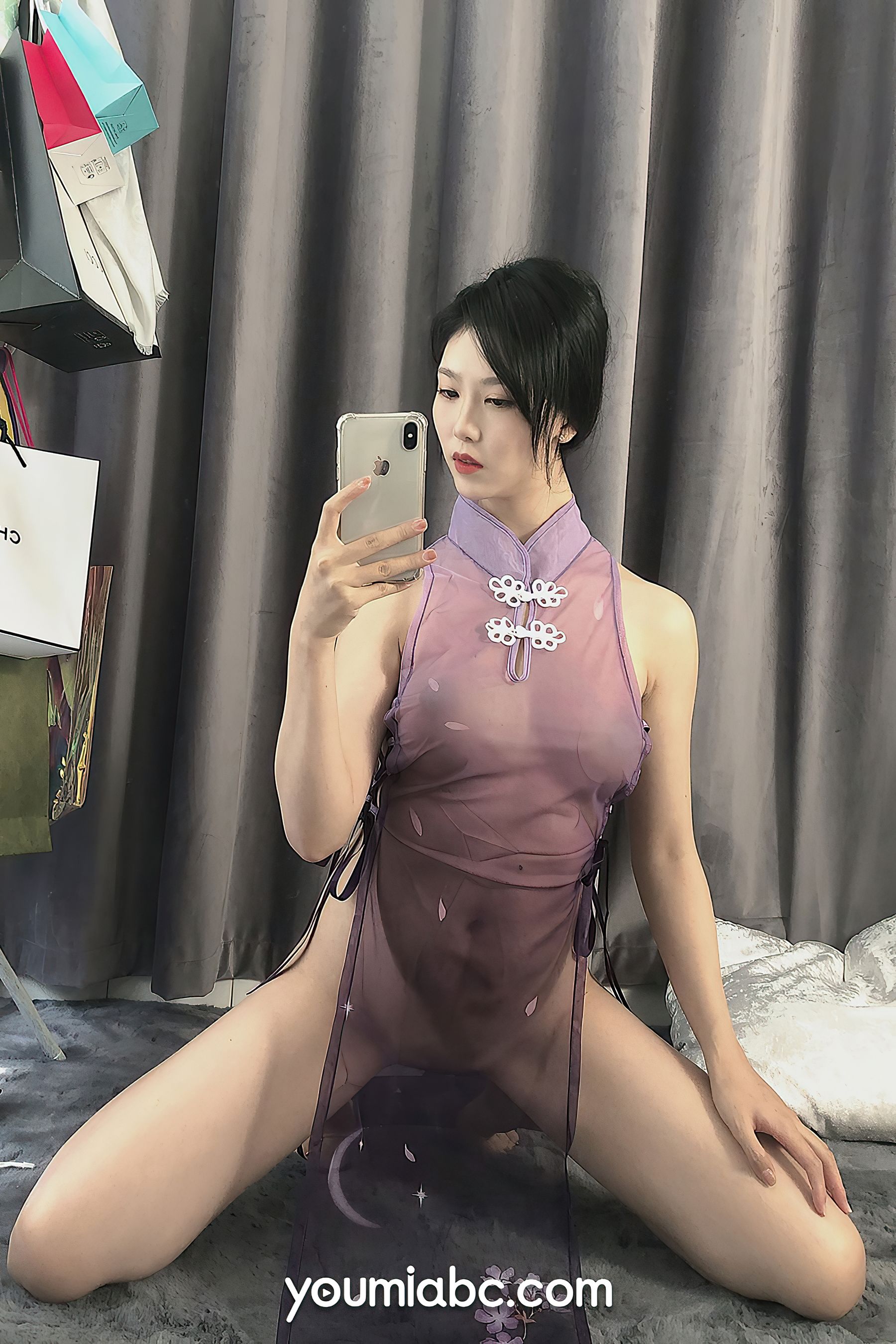 [尤蜜YouMiabc]  抖娘利世 江南烟雨紫
