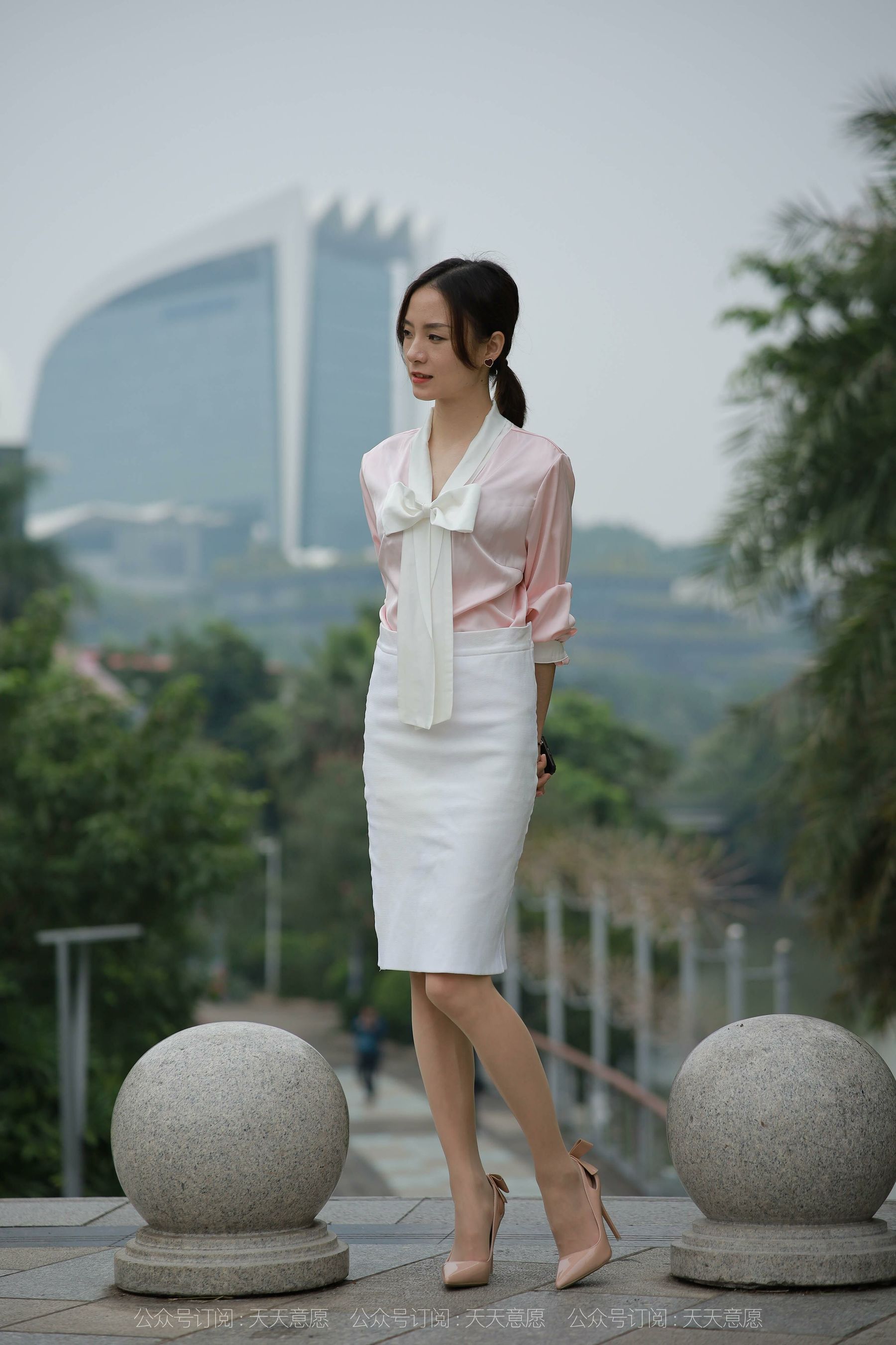 [异思趣向IESS]  模特 小六 《城市丽人》