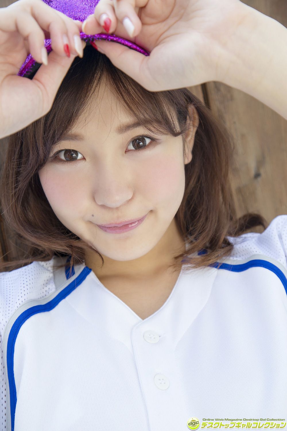 石原佑里子《お嬢様フェイスと豊かに実った美乳Fカップ》 [DGC] NO.1331