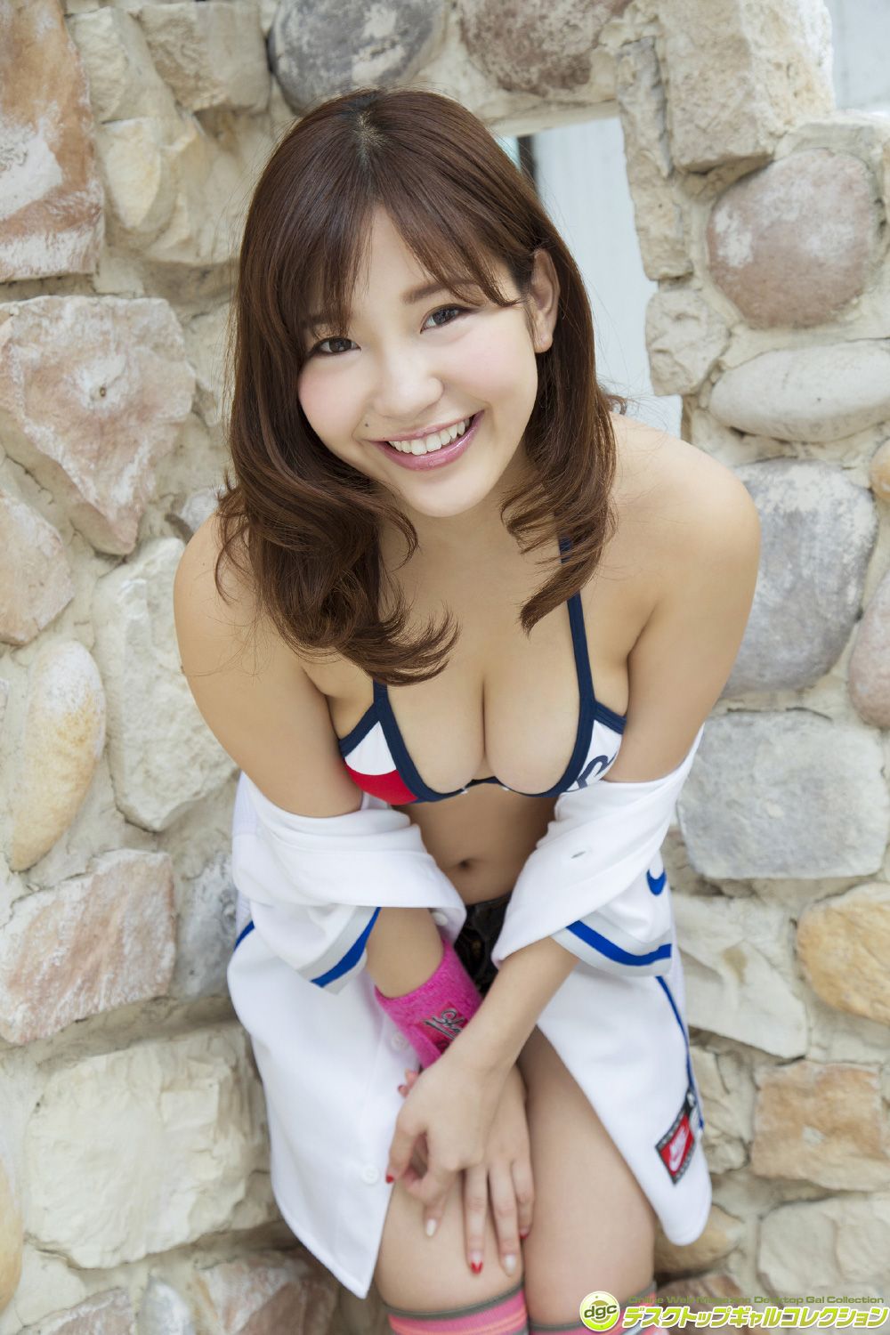 石原佑里子《お嬢様フェイスと豊かに実った美乳Fカップ》 [DGC] NO.1331