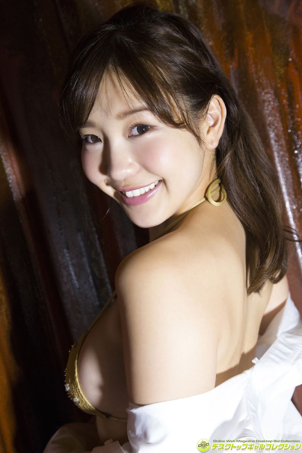 石原佑里子《お嬢様フェイスと豊かに実った美乳Fカップ》 [DGC] NO.1331