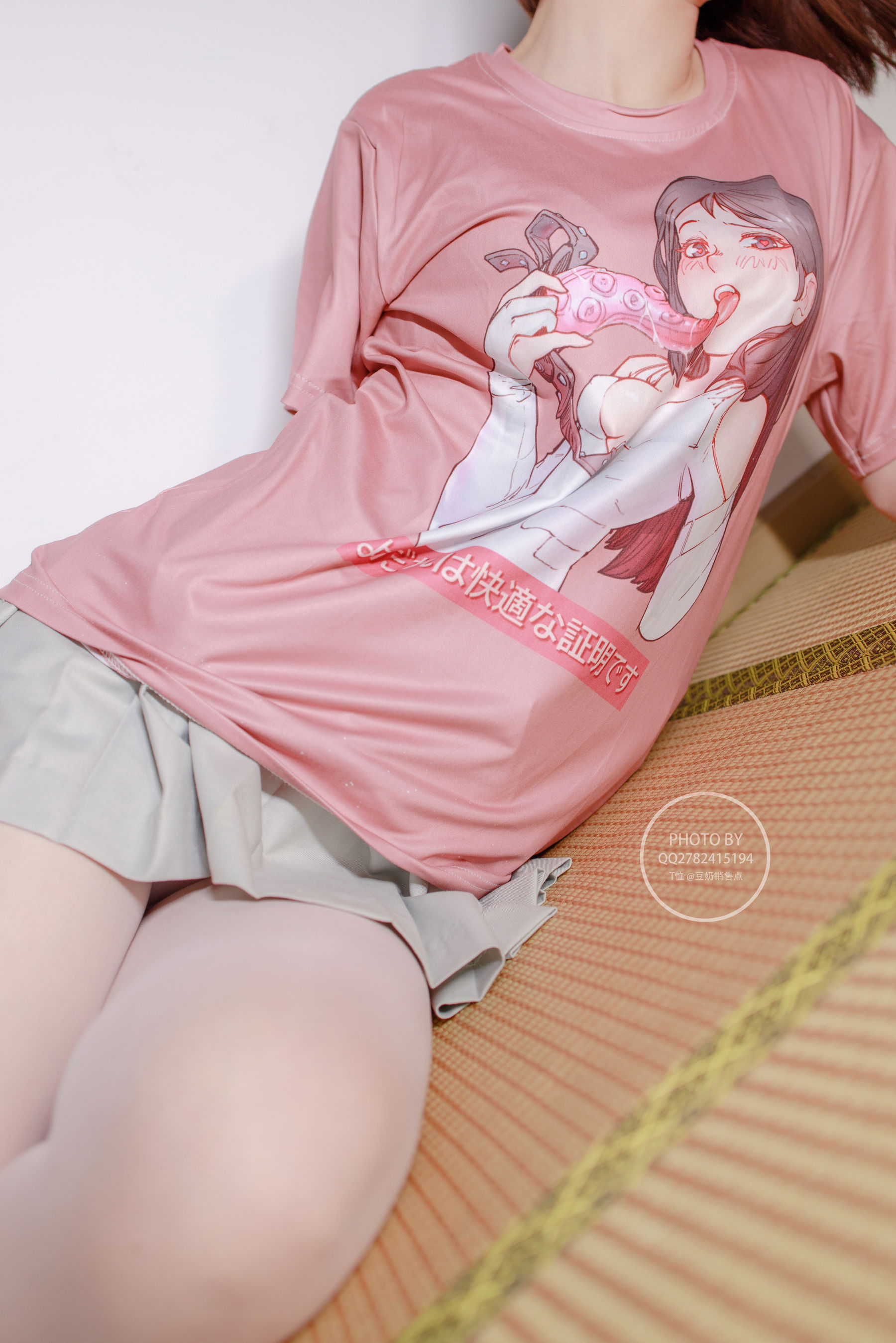 [森萝财团] 無料004 凉席上的白丝美少女
