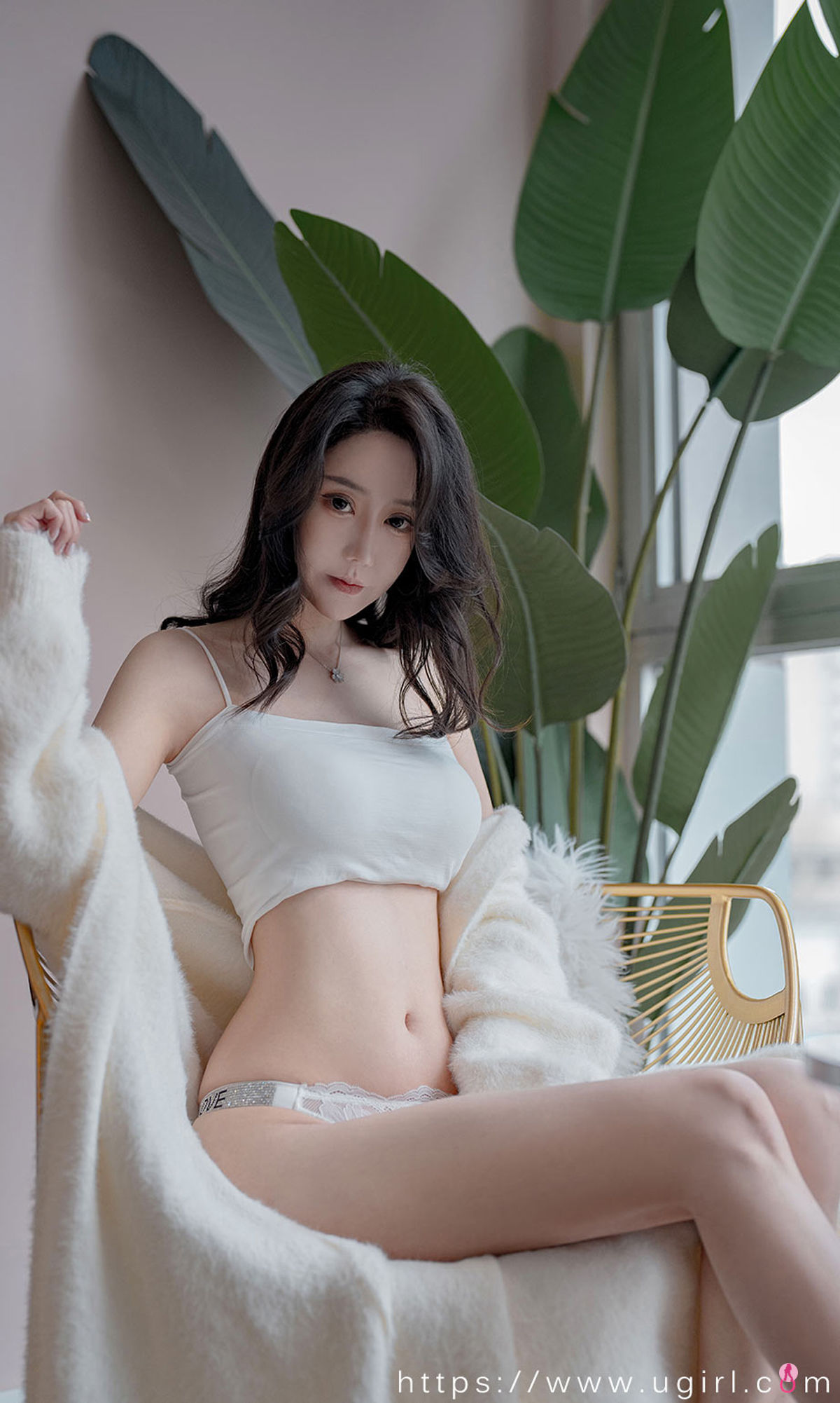 [爱尤物Ugirls] No.2321 欣发 初味