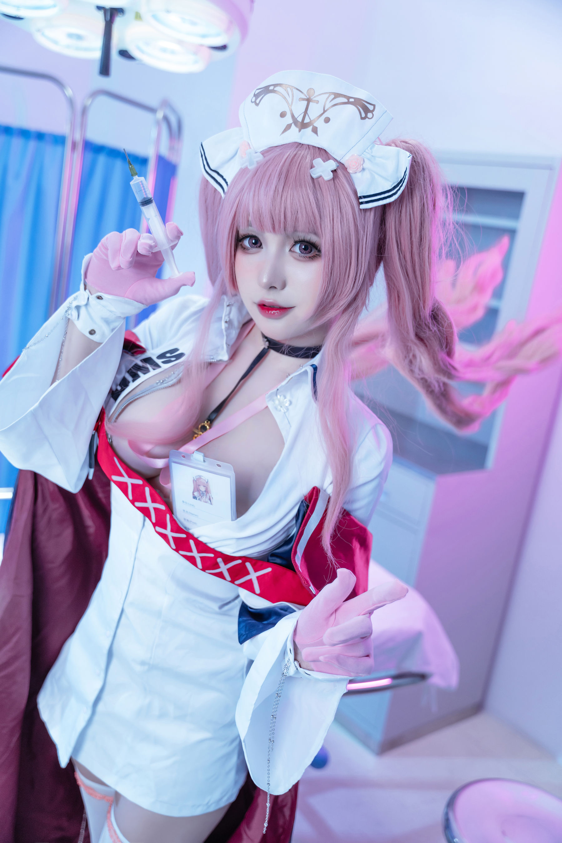 [福利COS] Shiroi_白井茶茶 - 碧蓝航线 英仙座护士