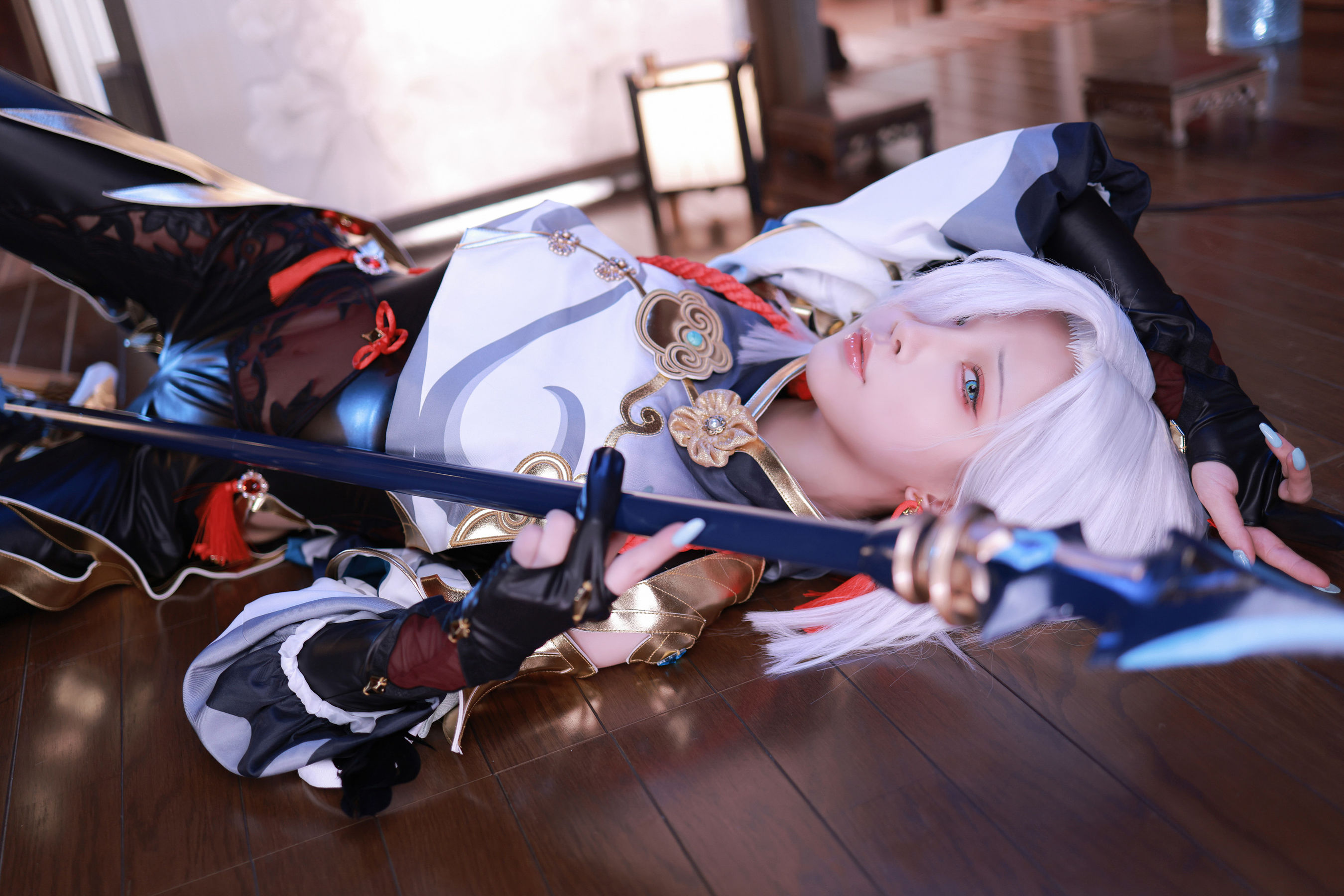 [福利COS] 动漫博主水淼aqua - 原神 申鹤