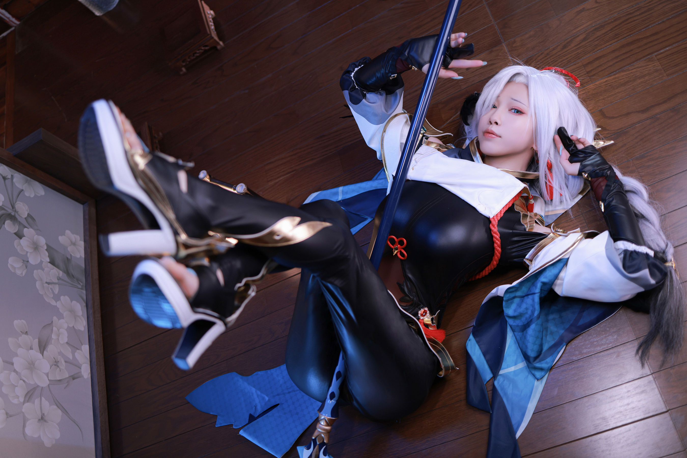 [福利COS] 动漫博主水淼aqua - 原神 申鹤
