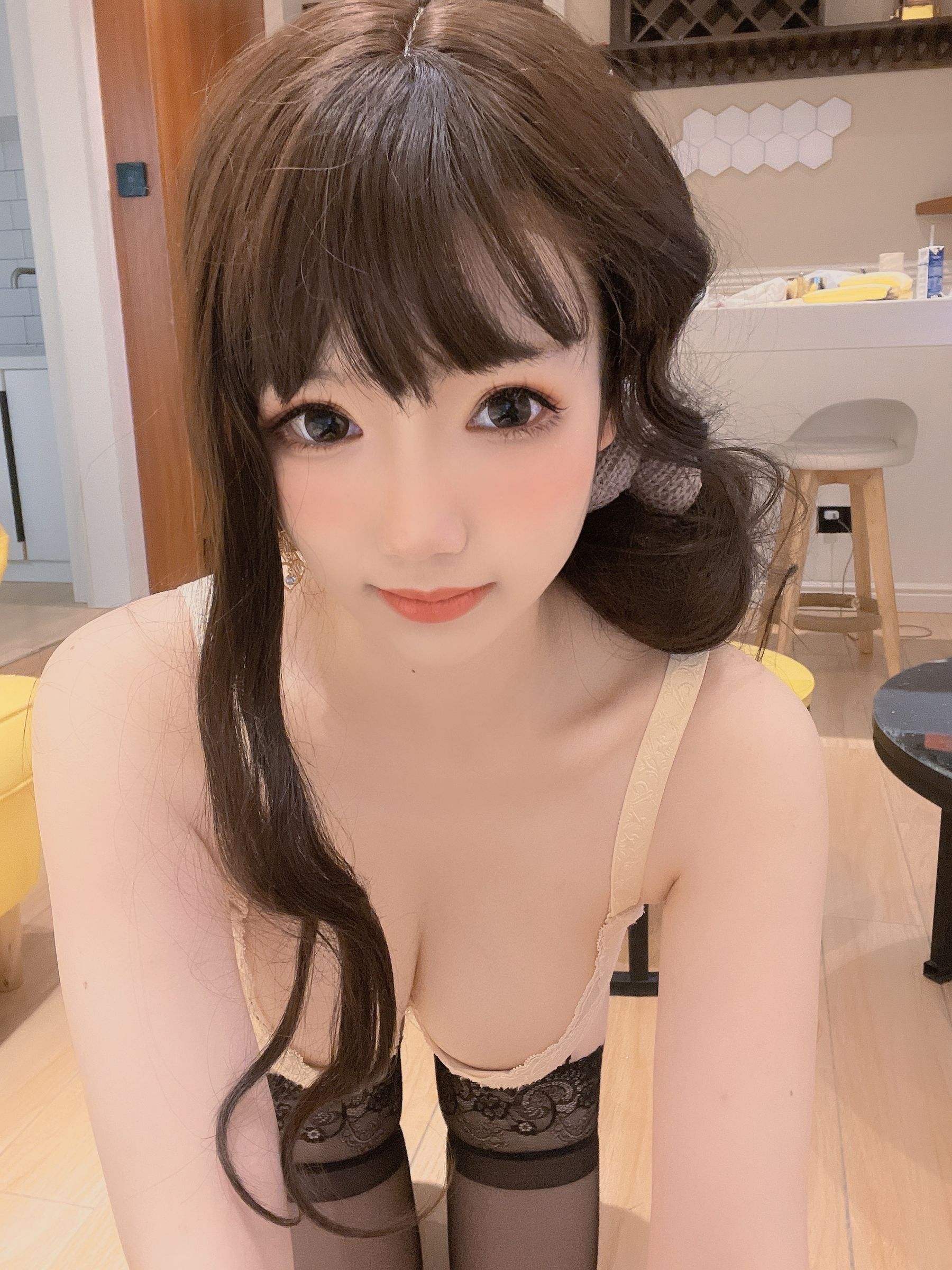 [福利COS] 动漫博主雪晴Astra - 邻居家的姐姐