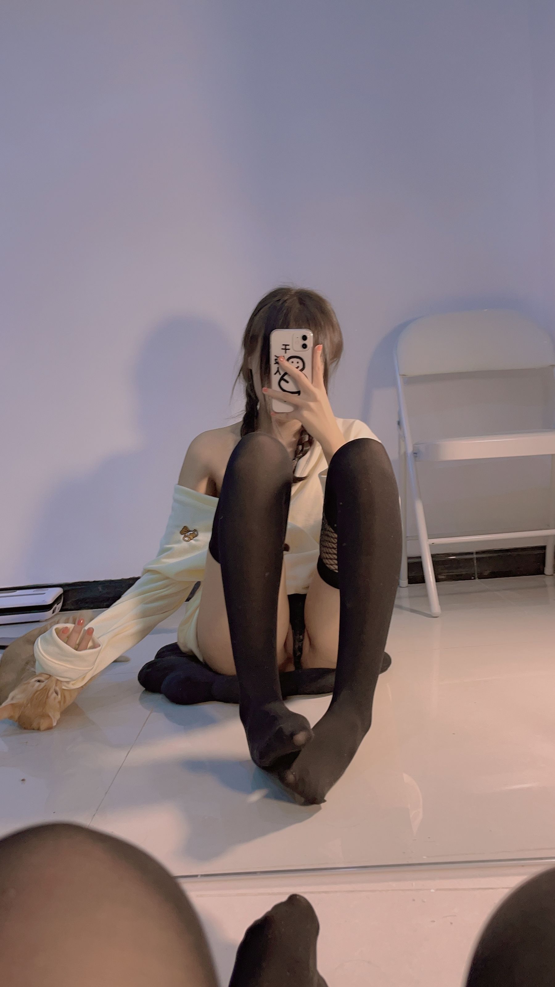[福利COS] 宁酱 - 黑丝女仆
