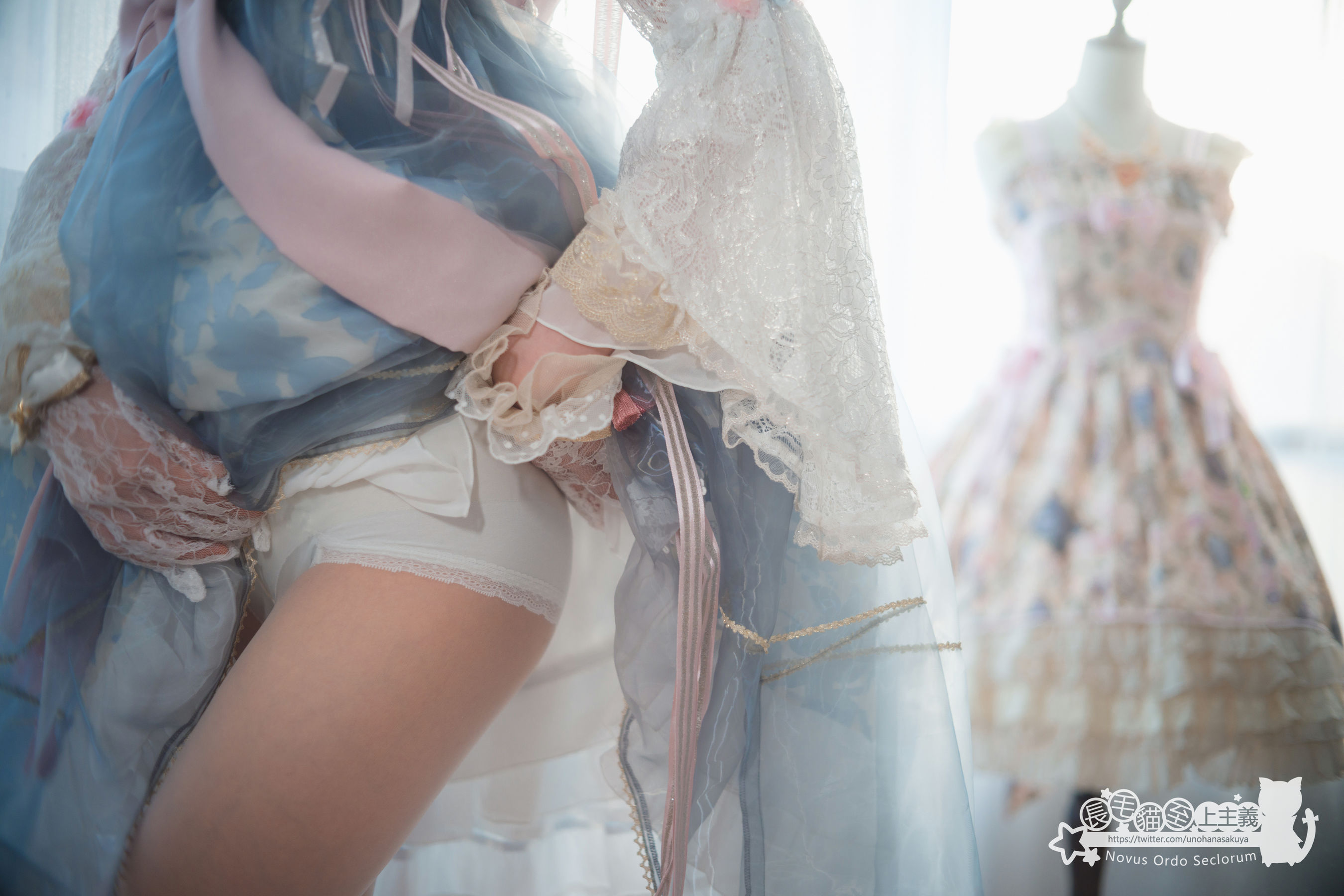 [福利COS] 福利姬木花琳琳是勇者 - 樱茶七夕