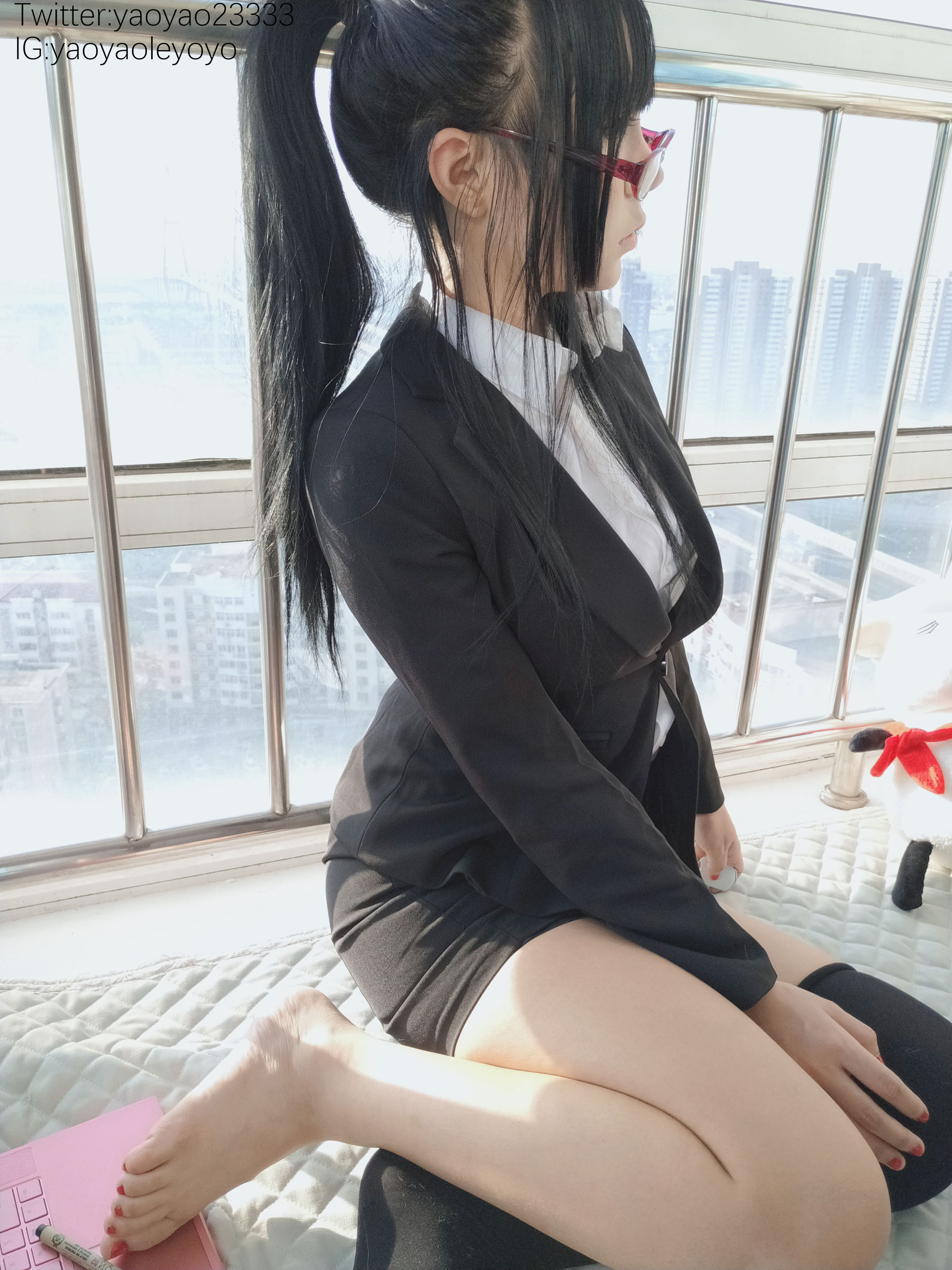 [福利COS] 萌妹子Coser摇摇乐yoyo - 补习老师