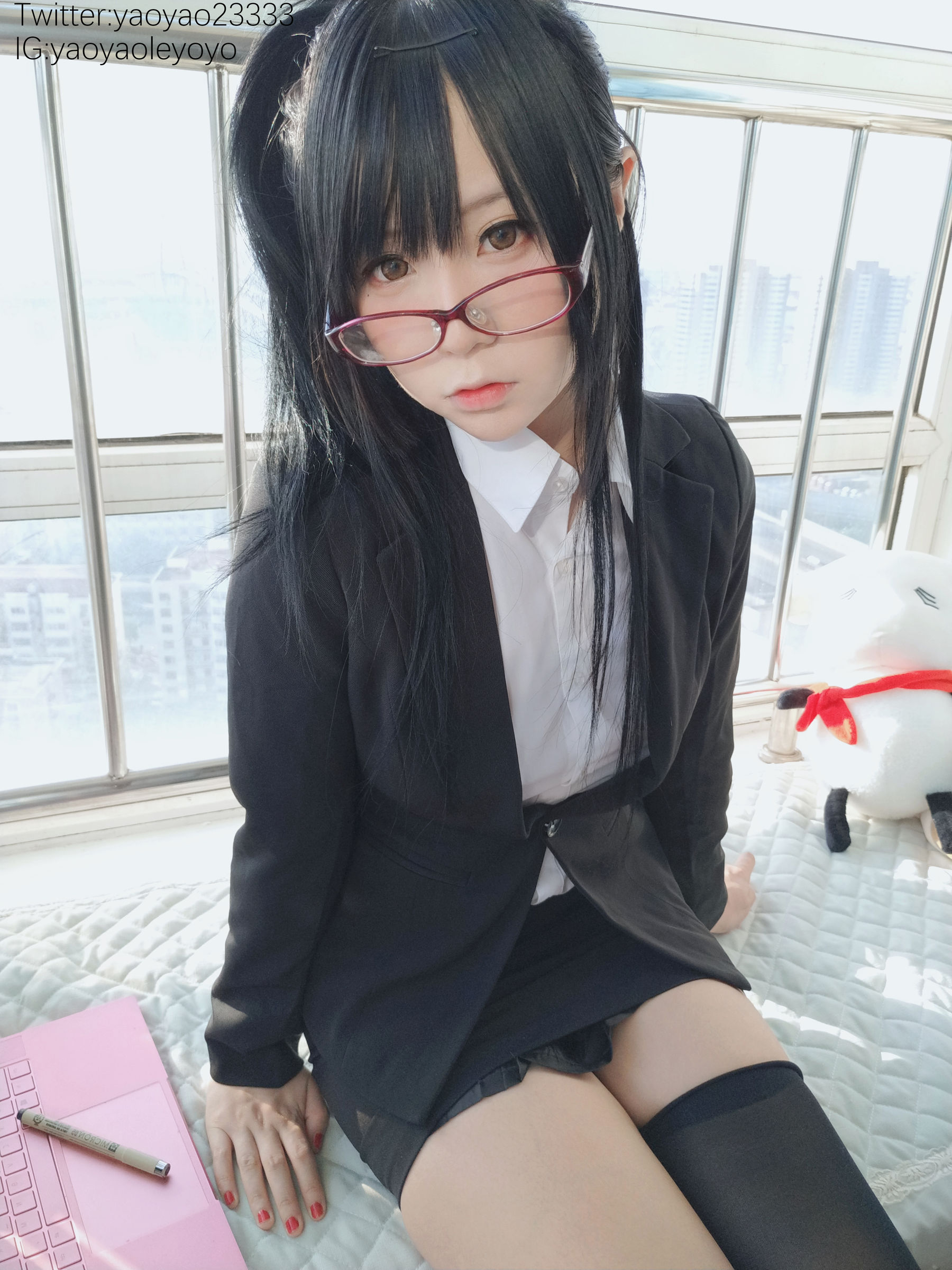 [福利COS] 萌妹子Coser摇摇乐yoyo - 补习老师