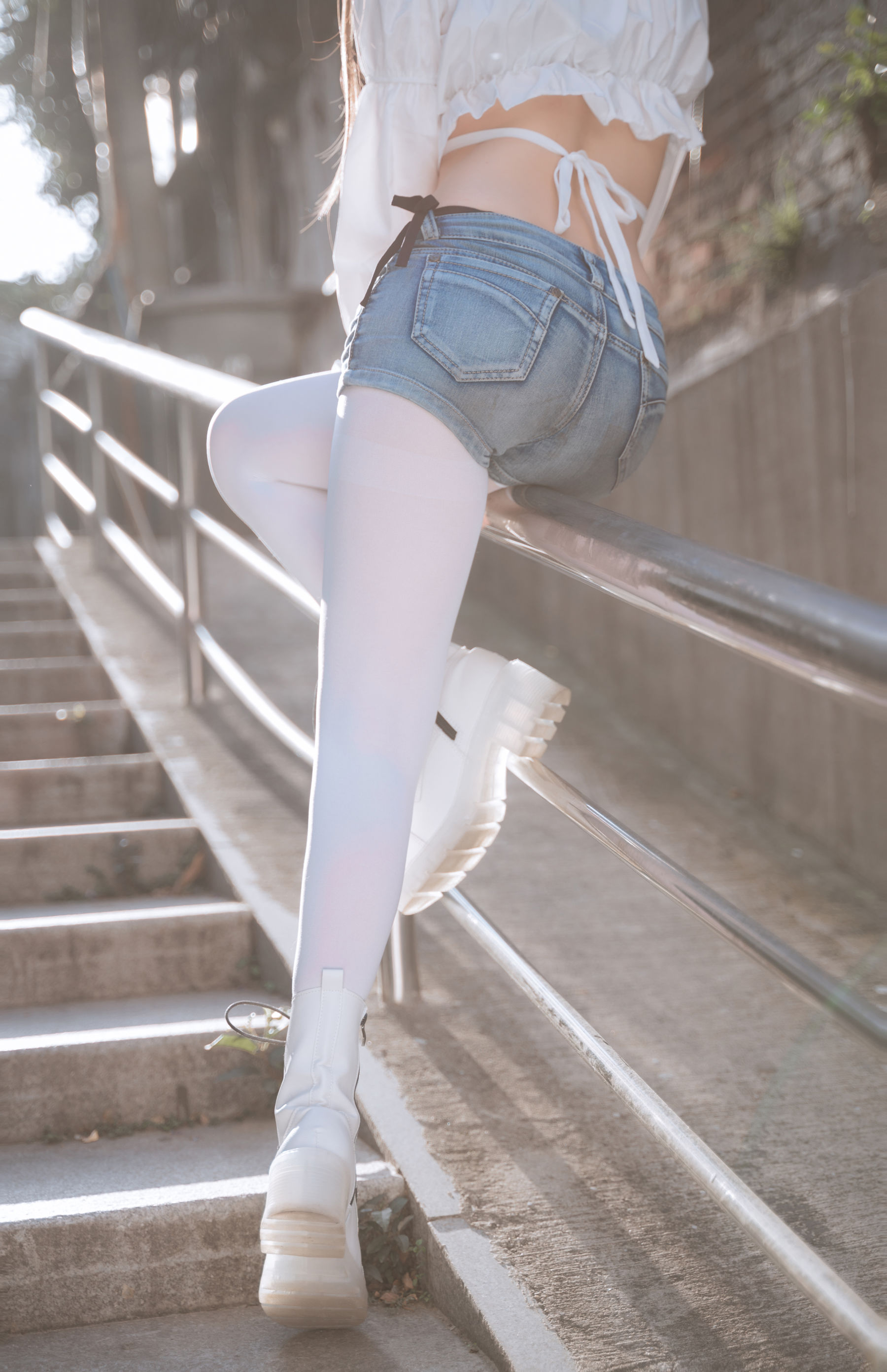[福利COS] 阳光美少女萌芽儿o0 - 邻家小恶魔