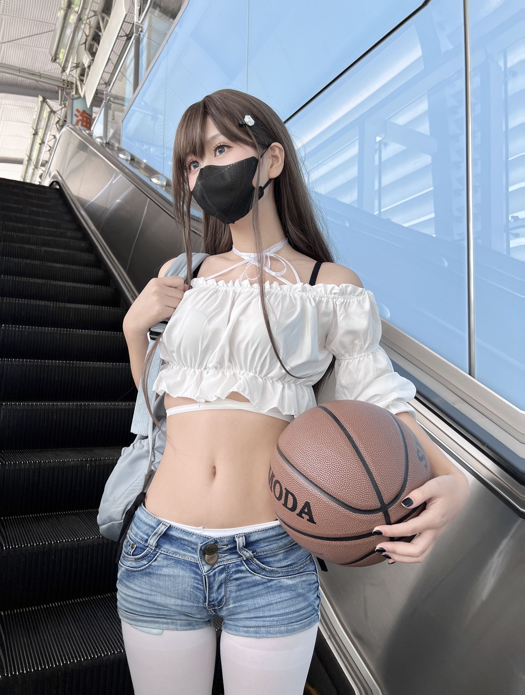 [福利COS] 阳光美少女萌芽儿o0 - 邻家小恶魔