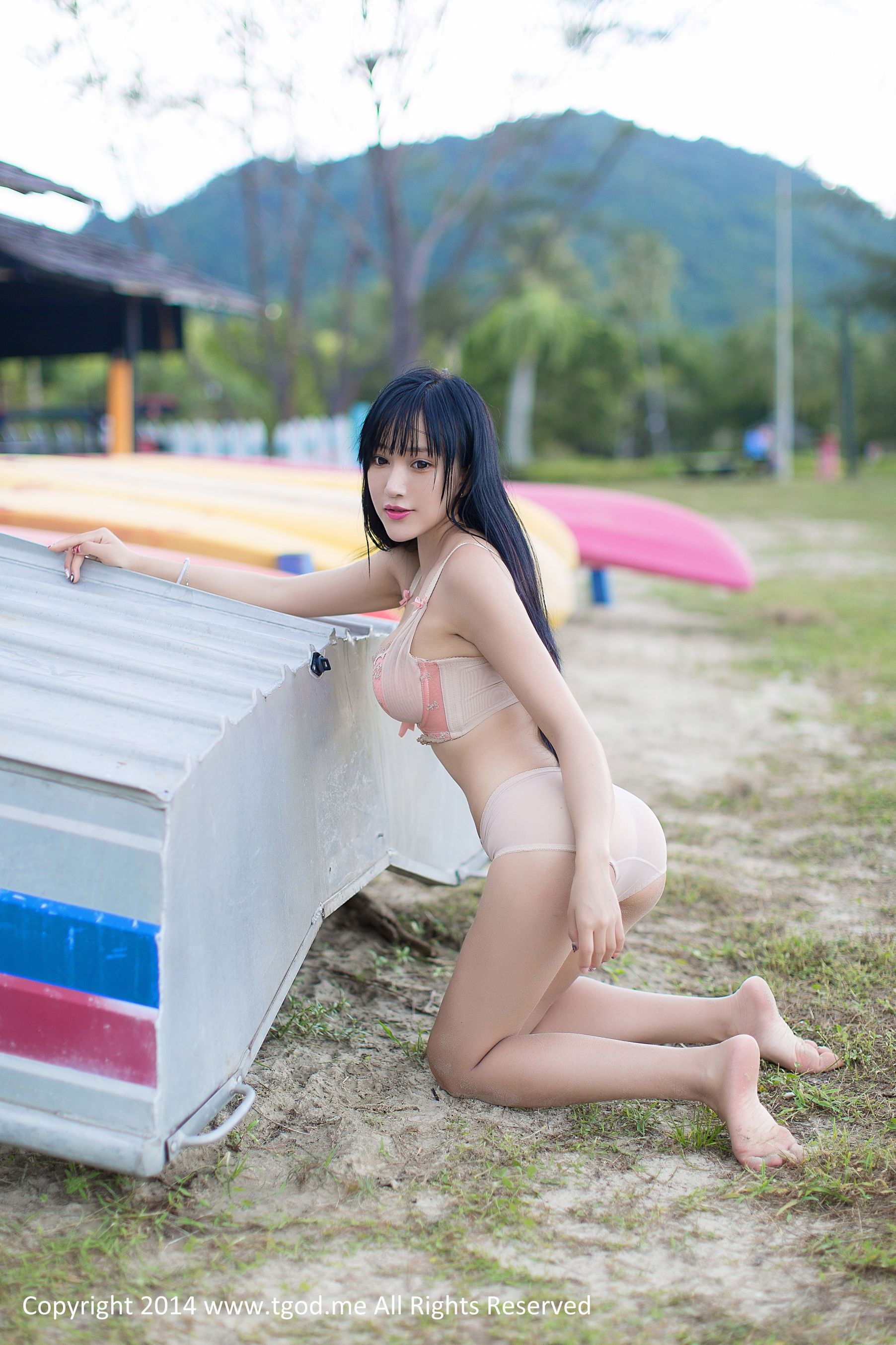 杨上萱《女警司的诱惑》 [TGOD推女神] 写真集