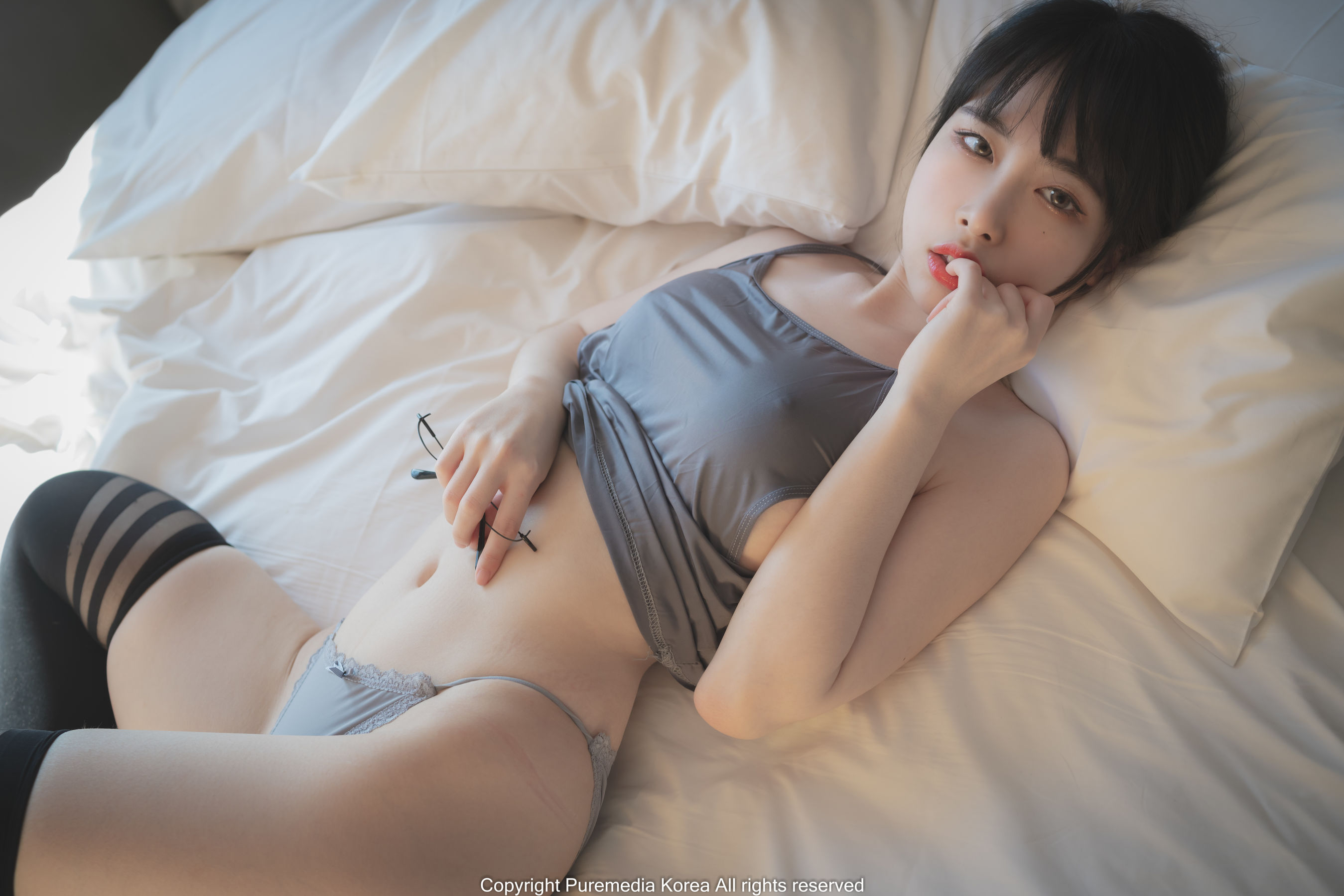 [PURE MEDIA] Vol.151 - Uhye