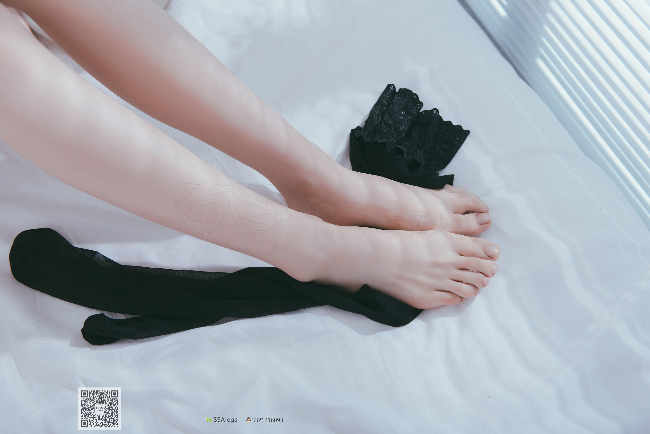 [SSA丝社]超清写真 No.001 办公室职业装《绫》长筒黑丝
