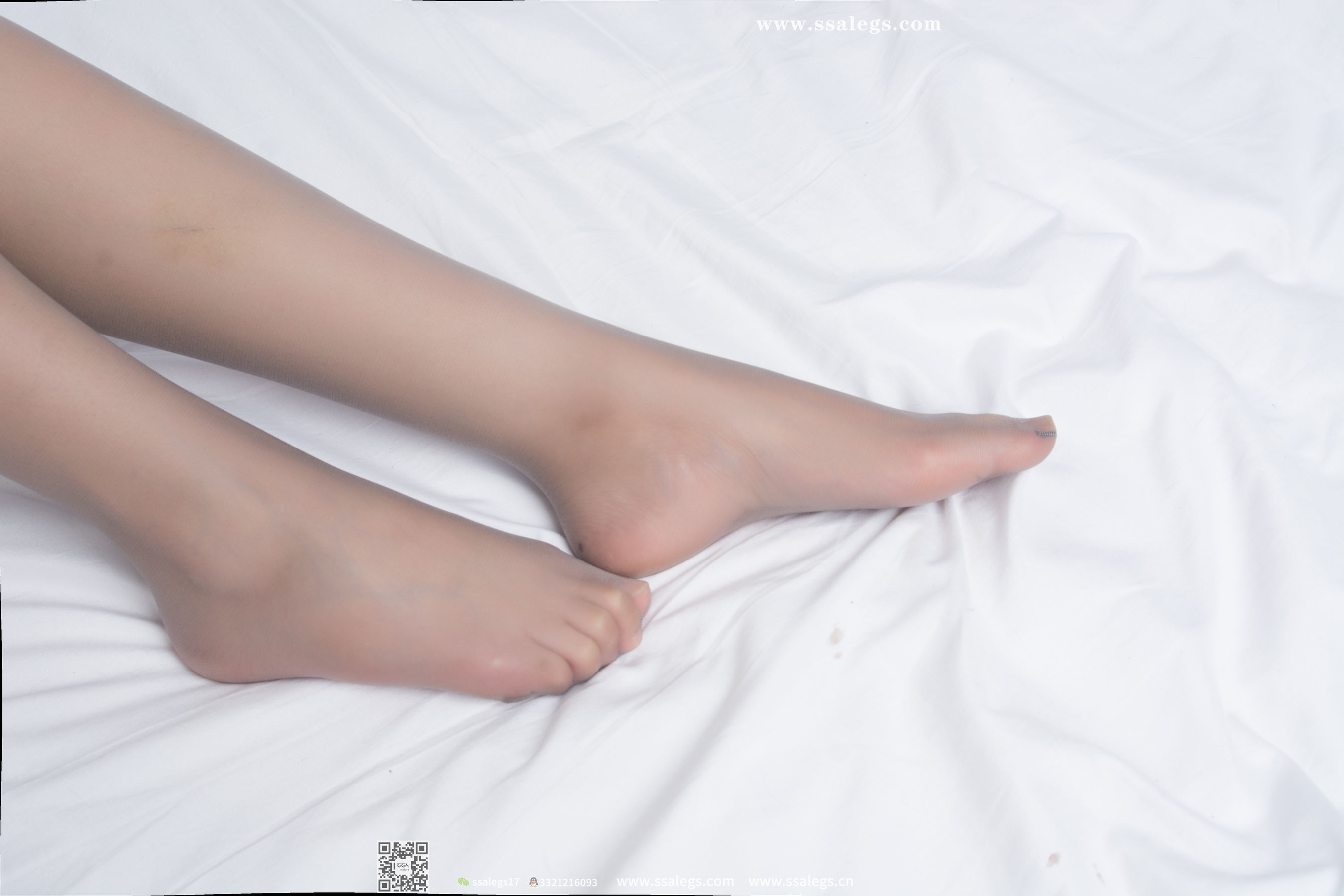 [SSA丝社]超清写真 No.005 姣姣 白衬衣居家灰丝
